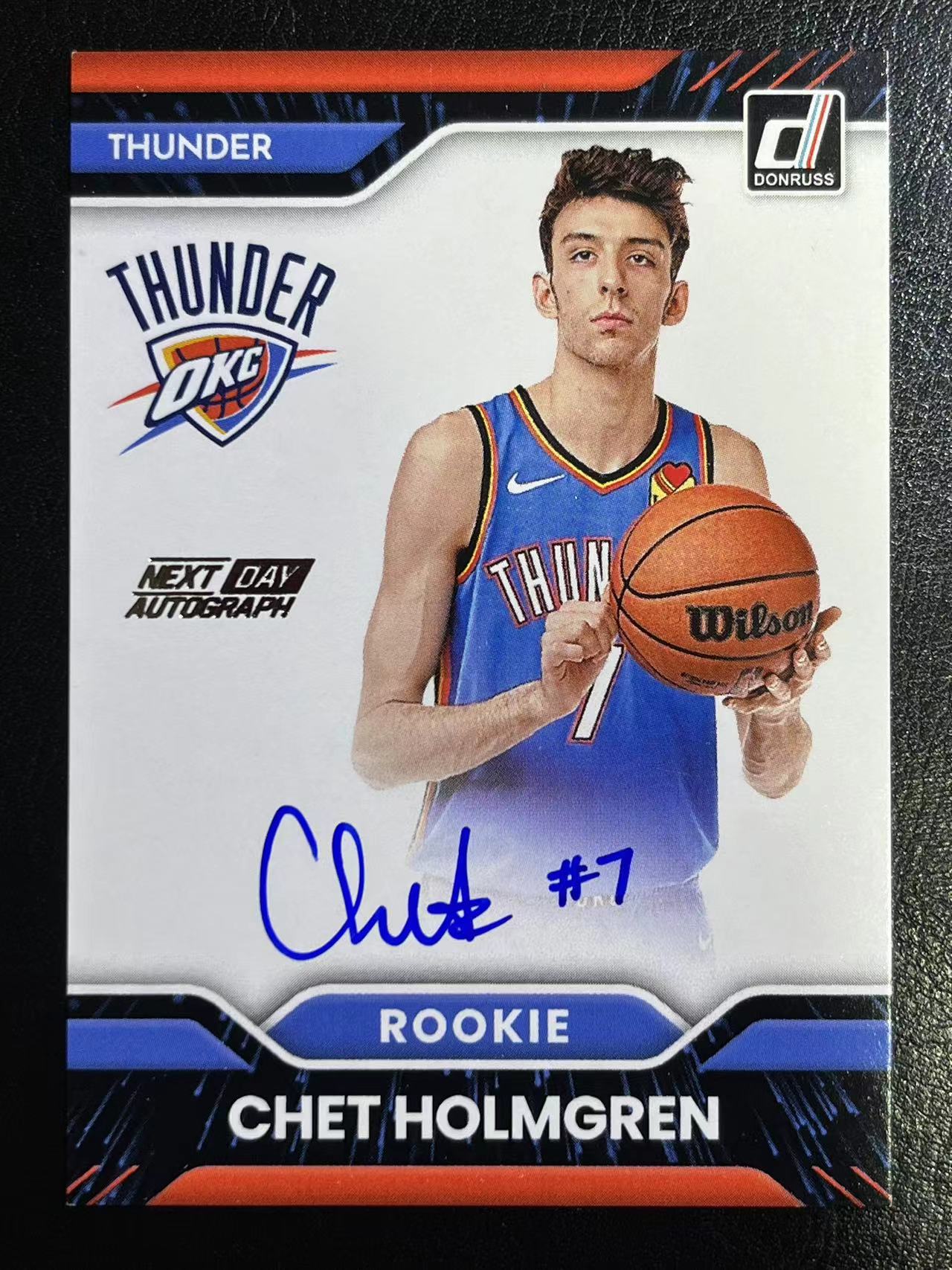 切特霍姆格伦送出7次封盖统治内线 关键时刻连续火锅锁定胜局