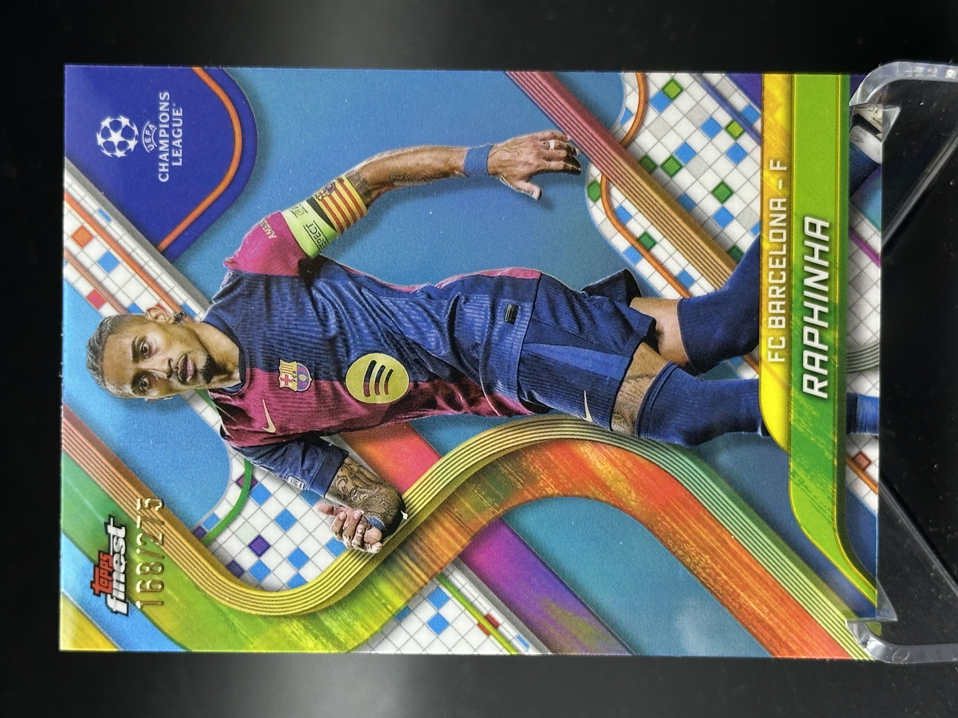 2024-25 Topps Finest Raphinha 【小黄拍卖】欧冠 拉菲尼亚 巴萨 巴塞罗那 蓝折 168/275编「cook」