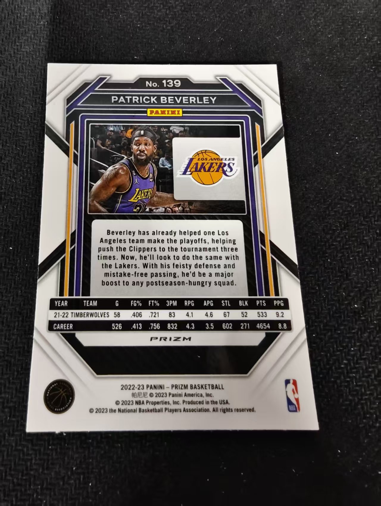 2022-23 Panini Prizm patrick beverley 湖人 帕特里克 贝弗利 红波纹 PZ 划痕 边角瑕疵 #139