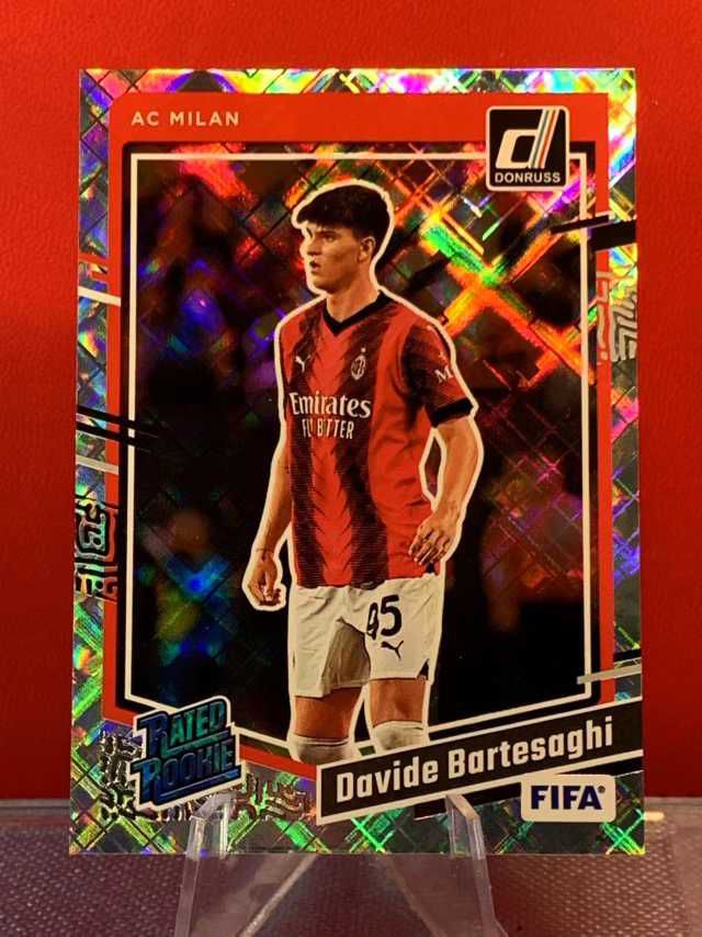 （老末代拍）E17  2023-24 Panini Donruss bartesaghi RC  AC米兰 达维德 巴特萨吉 新秀 杜蕾斯 宇宙折 顺丰寄付 免费代拍 不保卡品