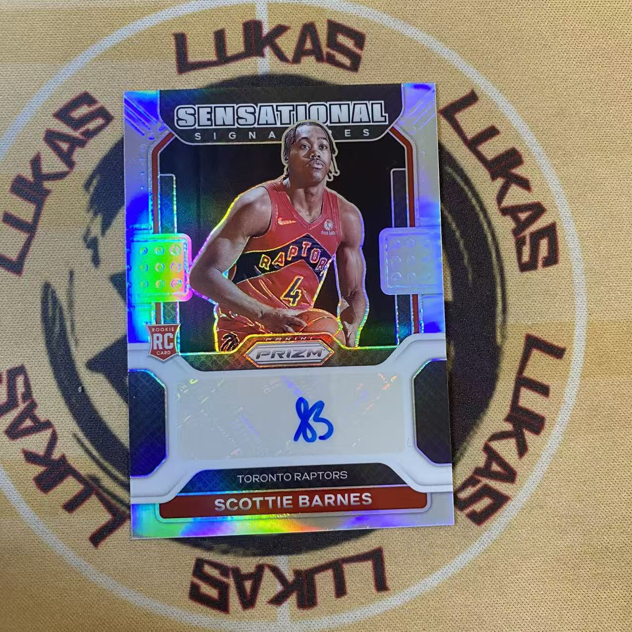 撸卡厮 Lukas 2122 prizm 猛龙 潜力新秀 全明星 前锋 斯科特 巴恩斯 SCOTTIE BARNES 银折 新秀 签字卡 新秀签 普折签