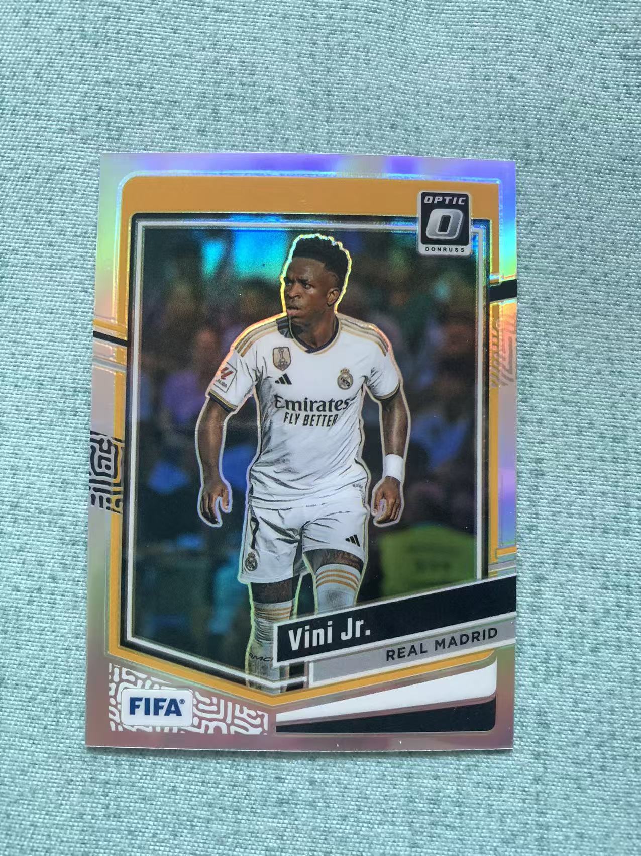 2023-24 Panini Donruss Vini jr 维尼休斯 小熊 皇马 杜蕾斯 银折 折射 巴西 金球奖绯闻得主