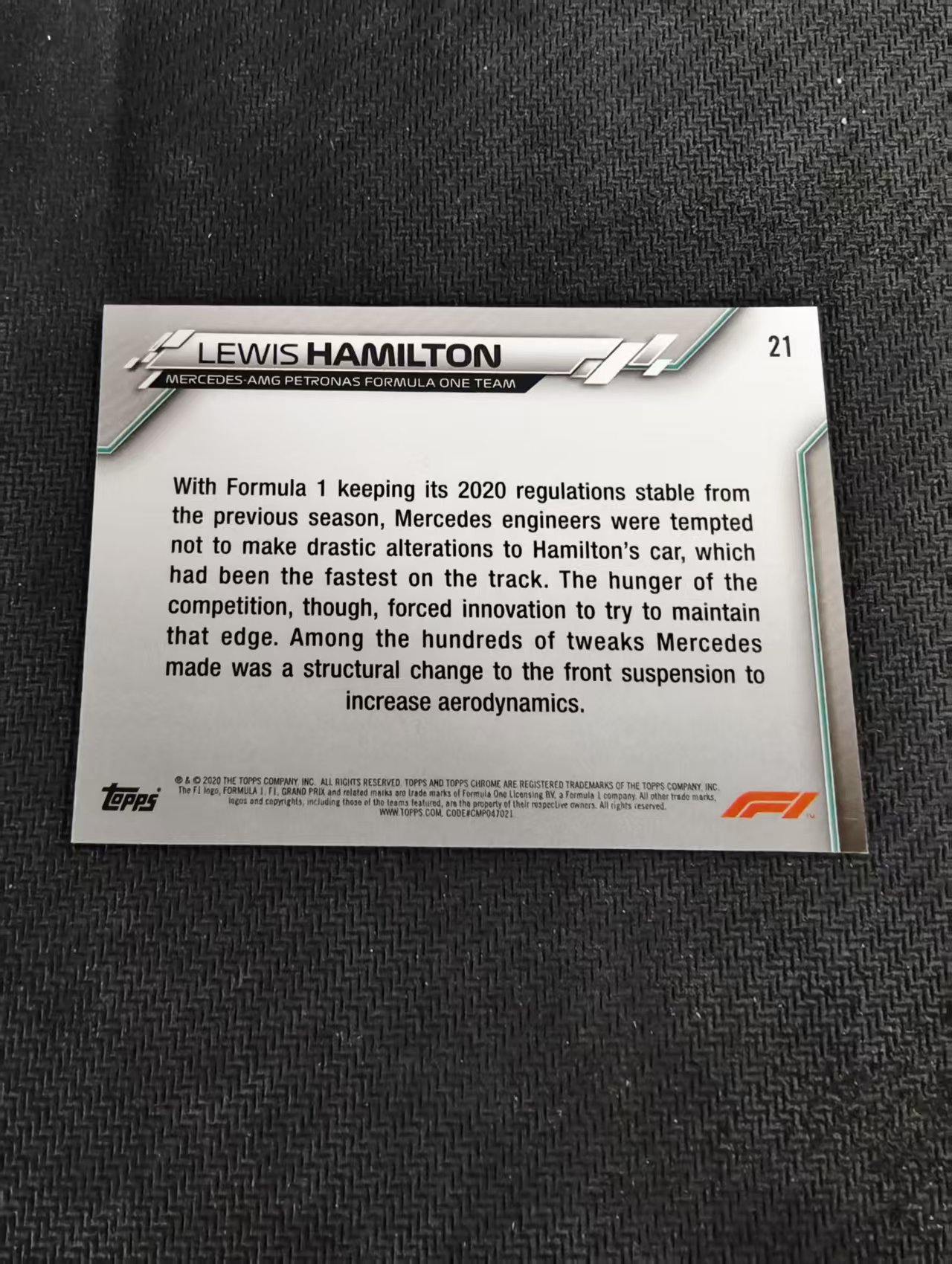 【汽水拍卖】2020 Topps Chrome F1 Lewis Hamilton 元年 方程式赛车 蓝宝石系列 刘易斯 汉密尔顿 梅赛德斯奔驰车队 蓝碎冰折 瑕疵如图