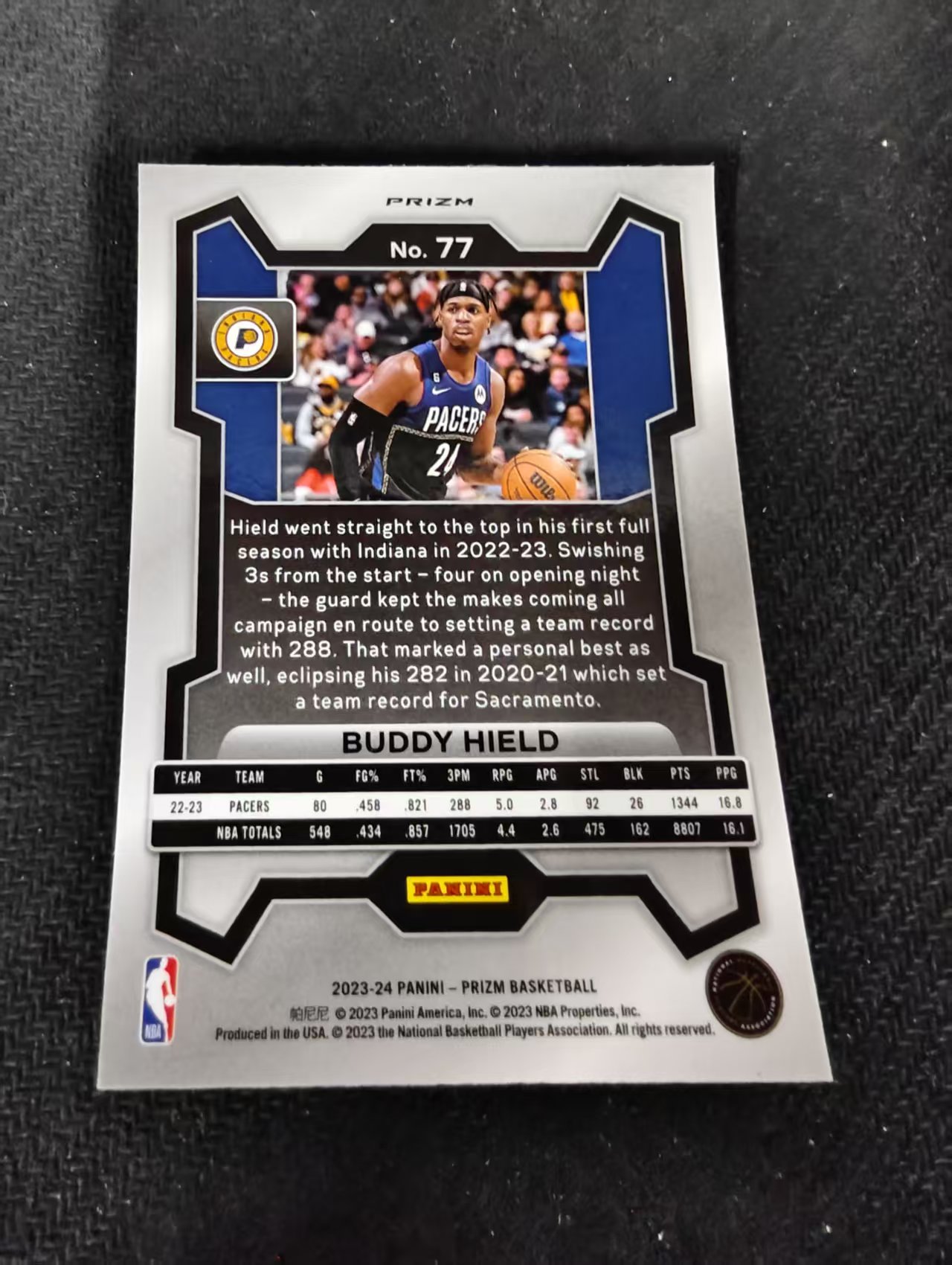 2023-24 Panini Prizm buddy hield 步行者 巴迪 希尔德 绿折 PZ 划痕 边角瑕疵 #77
