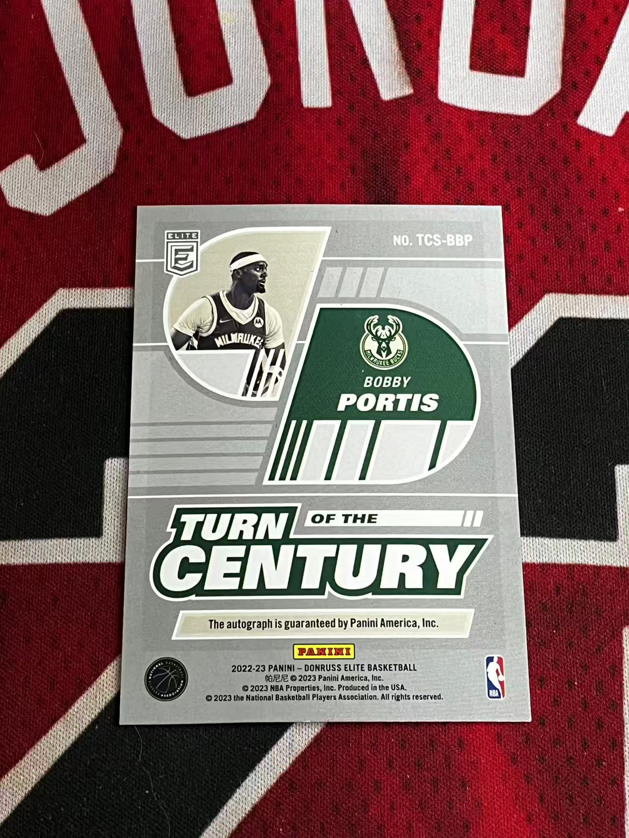 【接寄拍】2022-23 PANINI ELITE 精英系列 雄鹿 鲍比波蒂斯 签字卡 世纪之交签 凑套专收必备【烂臭嘴拍卖】