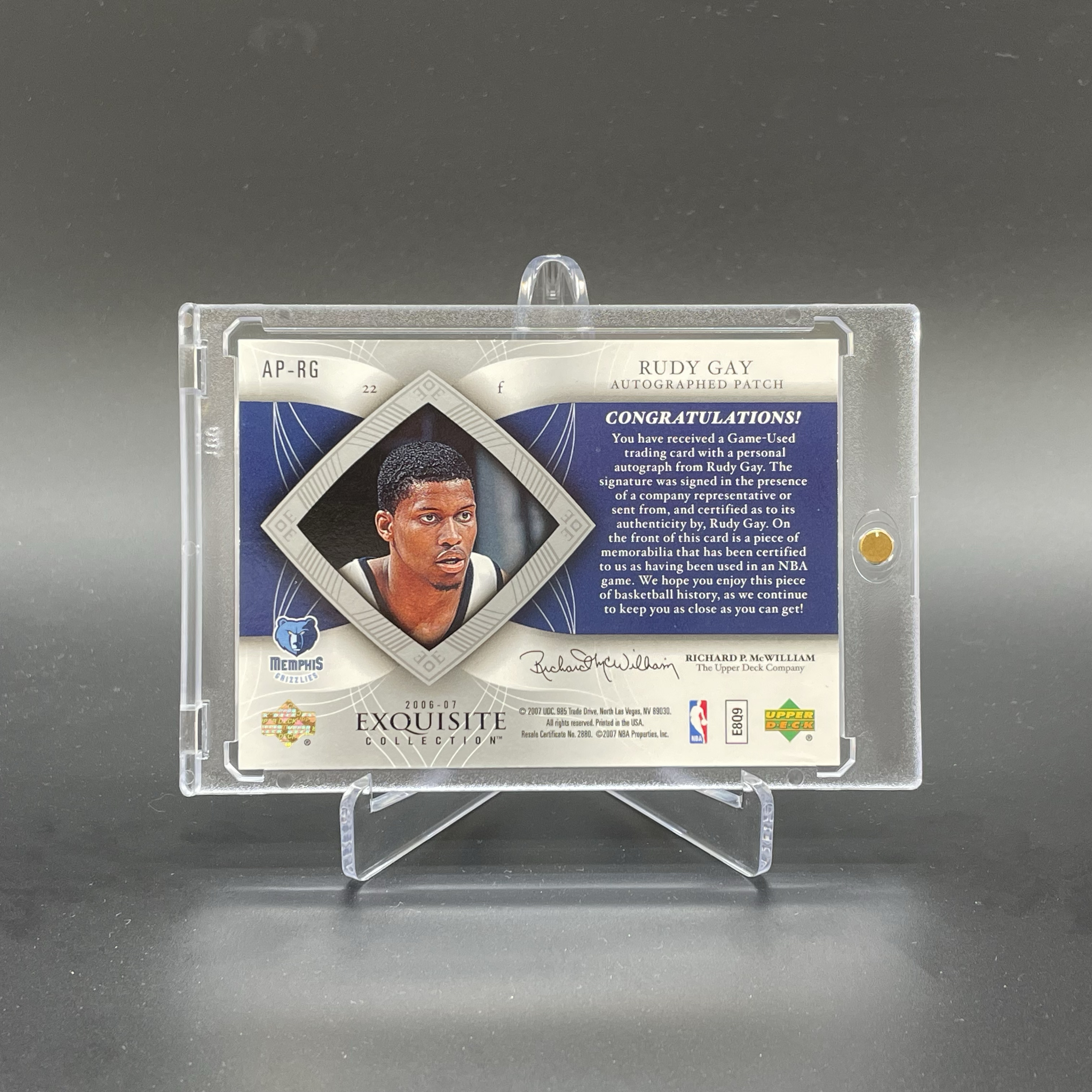 2007 Upper Deck Exquisite Rudy Gay 【无界代卖】木盒 鲁迪 盖伊 027/100编 PA签字 卡签 暴力落场Gu 三色Patch 品墨如图 不累计 Zz
