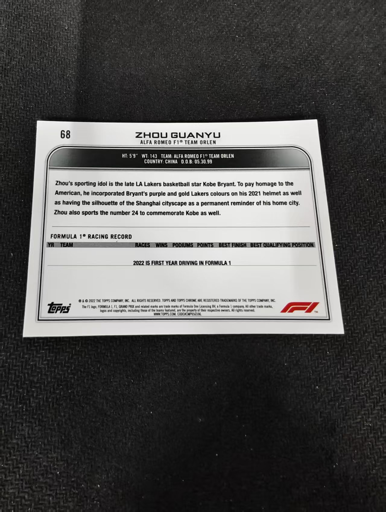 2022 Topps Chrome F1 Guanyu Zhou RC 周冠宇 新秀 阿尔法罗密欧 划痕 边角瑕疵#68