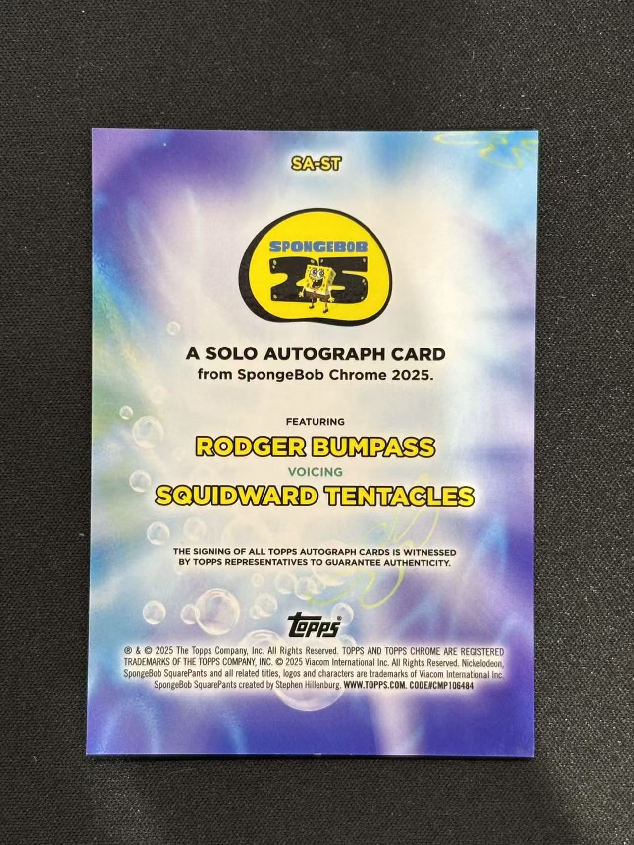 2025 Topps SpongeBob SquarePants 章鱼哥 Chrome 海绵宝宝25周年 Rodger Bumpass 配音演员签 - 果汁