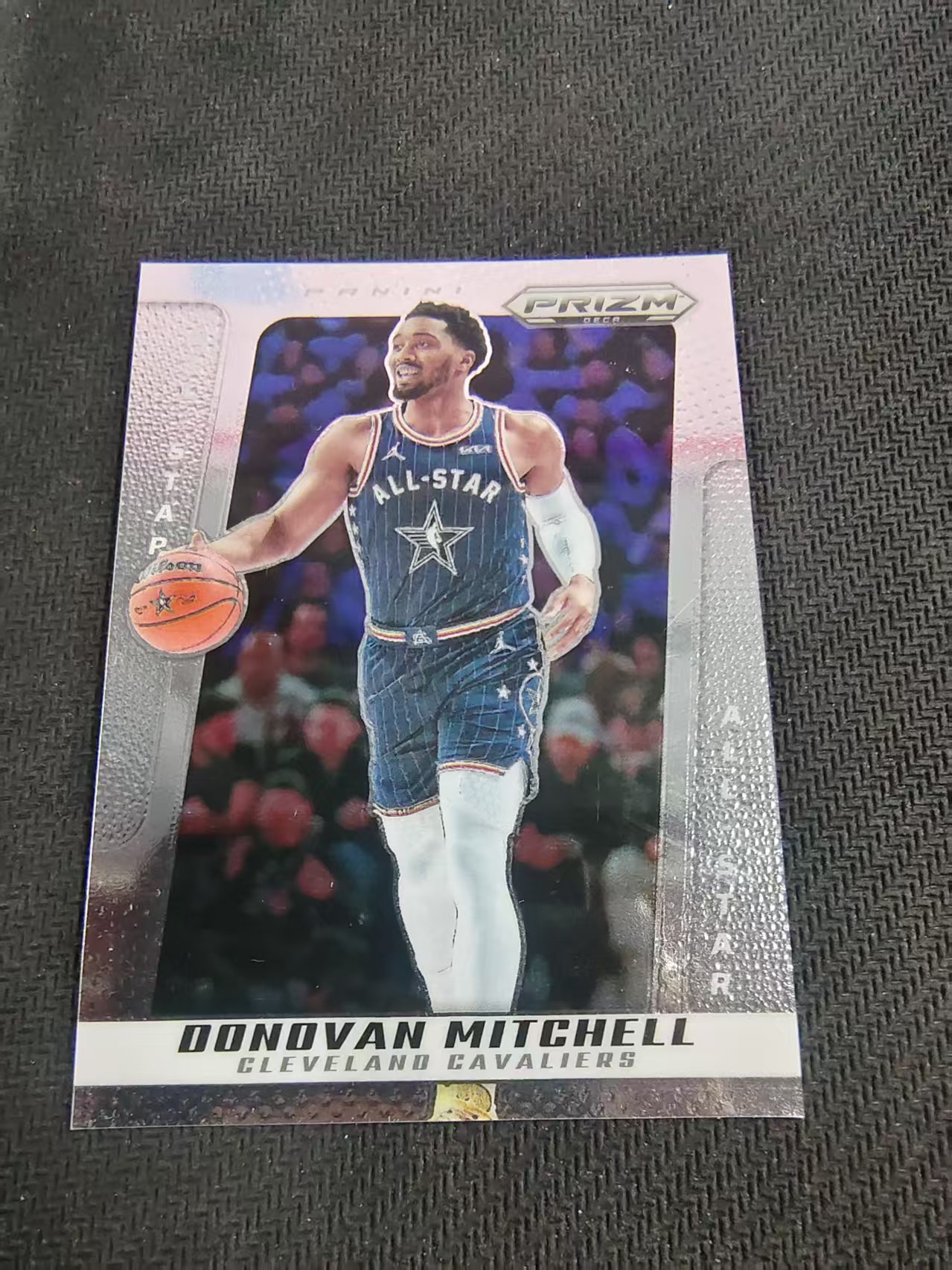 【可合并,不累计】2024-25 Panini Prizm DECA Donovan Mitchell 多诺万 米切尔 骑士 复古复刻 PZ 划痕 边角瑕疵 #261