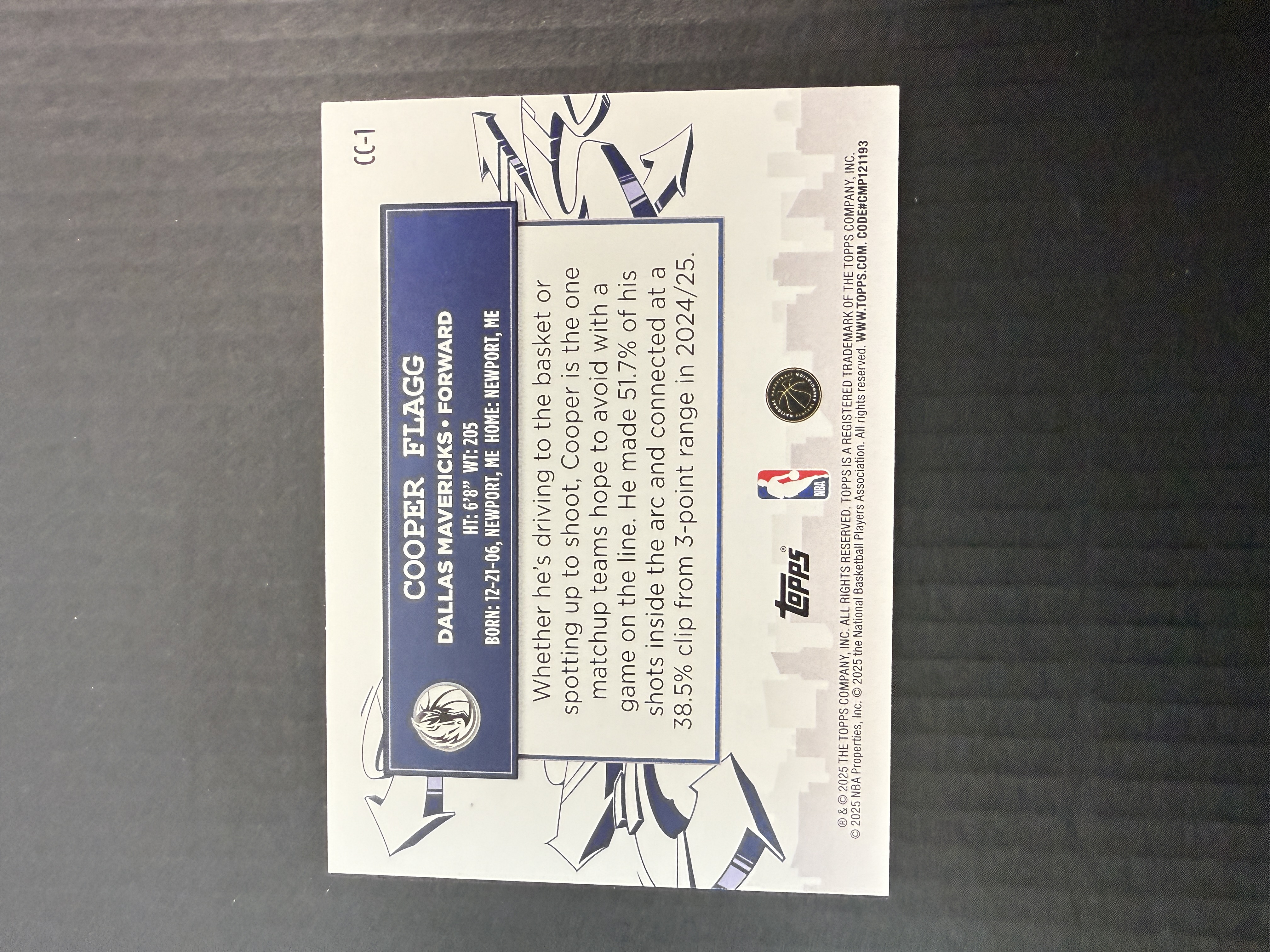 【GOAT山羊拍卖】航 2025-26赛季 topps系列 弗拉格 新秀横版特卡 少见 flagg 独行侠状元 品相如图