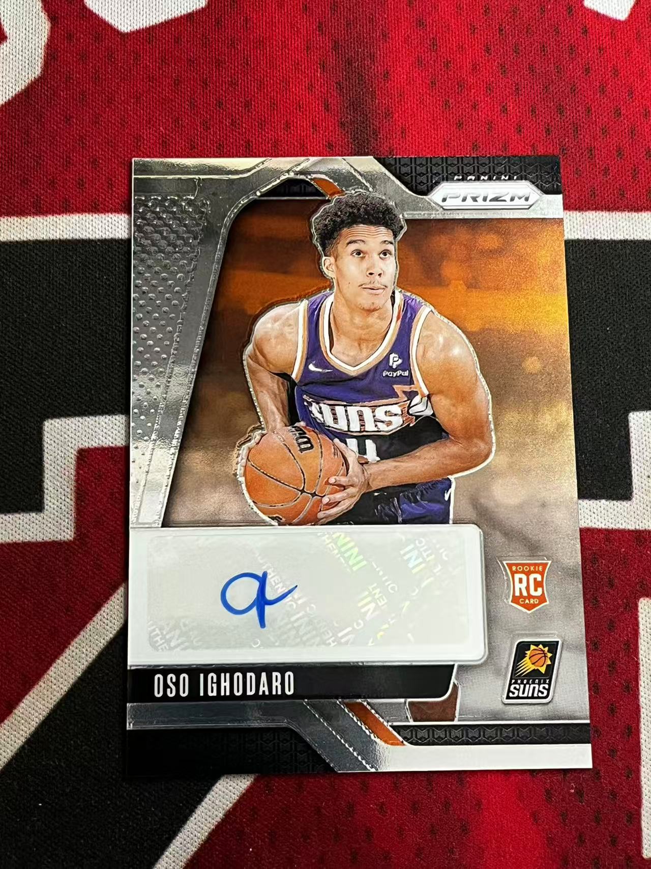 【接寄拍】2024-25 PANINI PRIZM PZ系列 太阳 新秀RC 奥索伊戈达罗 签字卡 正新秀签字卡 专收凑套必备【烂臭嘴拍卖】