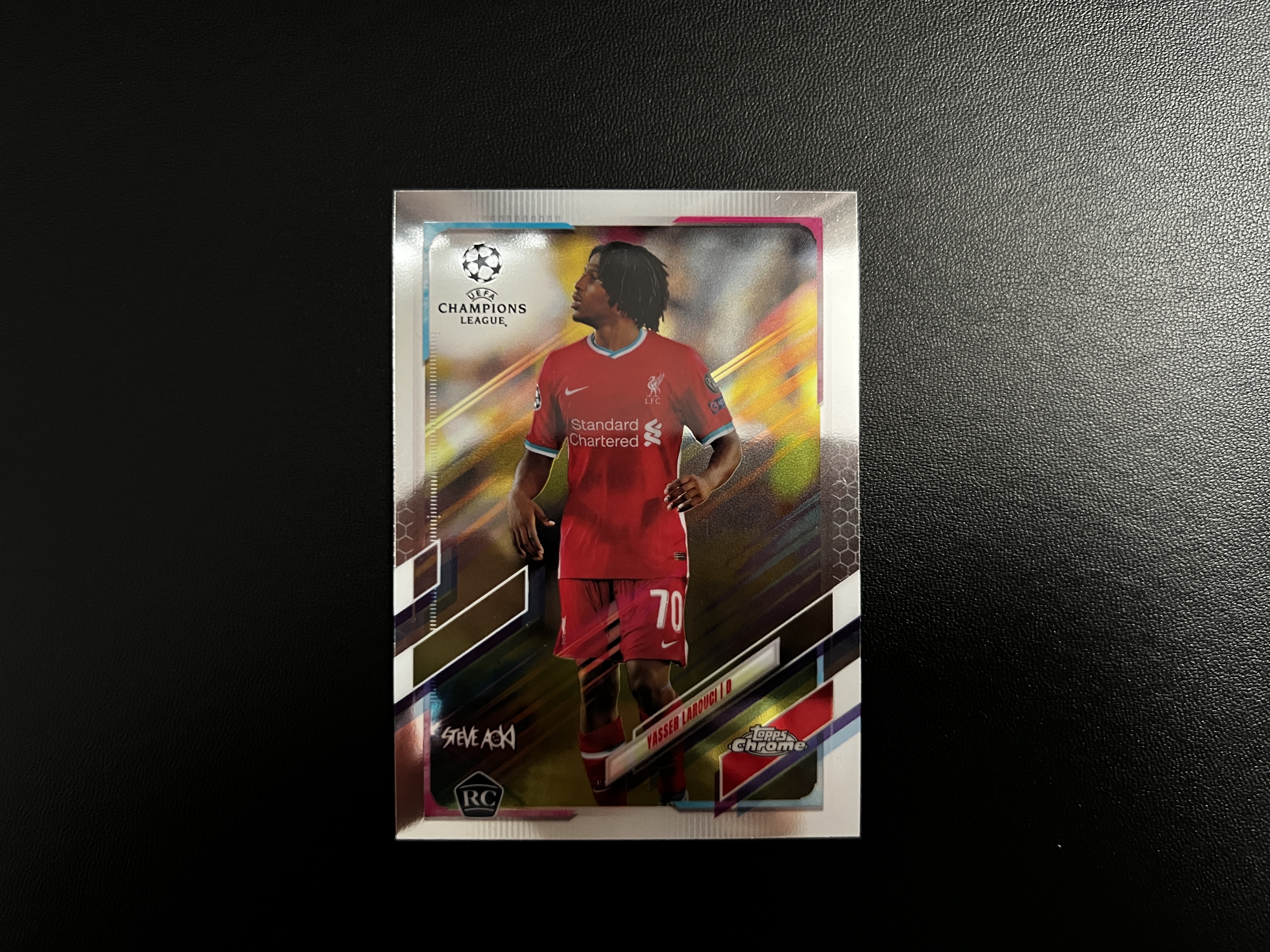 2021 Topps UEFA Champions League Yasser Larouci 拉鲁奇 法国 后卫 左脚『永富』 凑套专收送礼必备 错过大腿拍肿