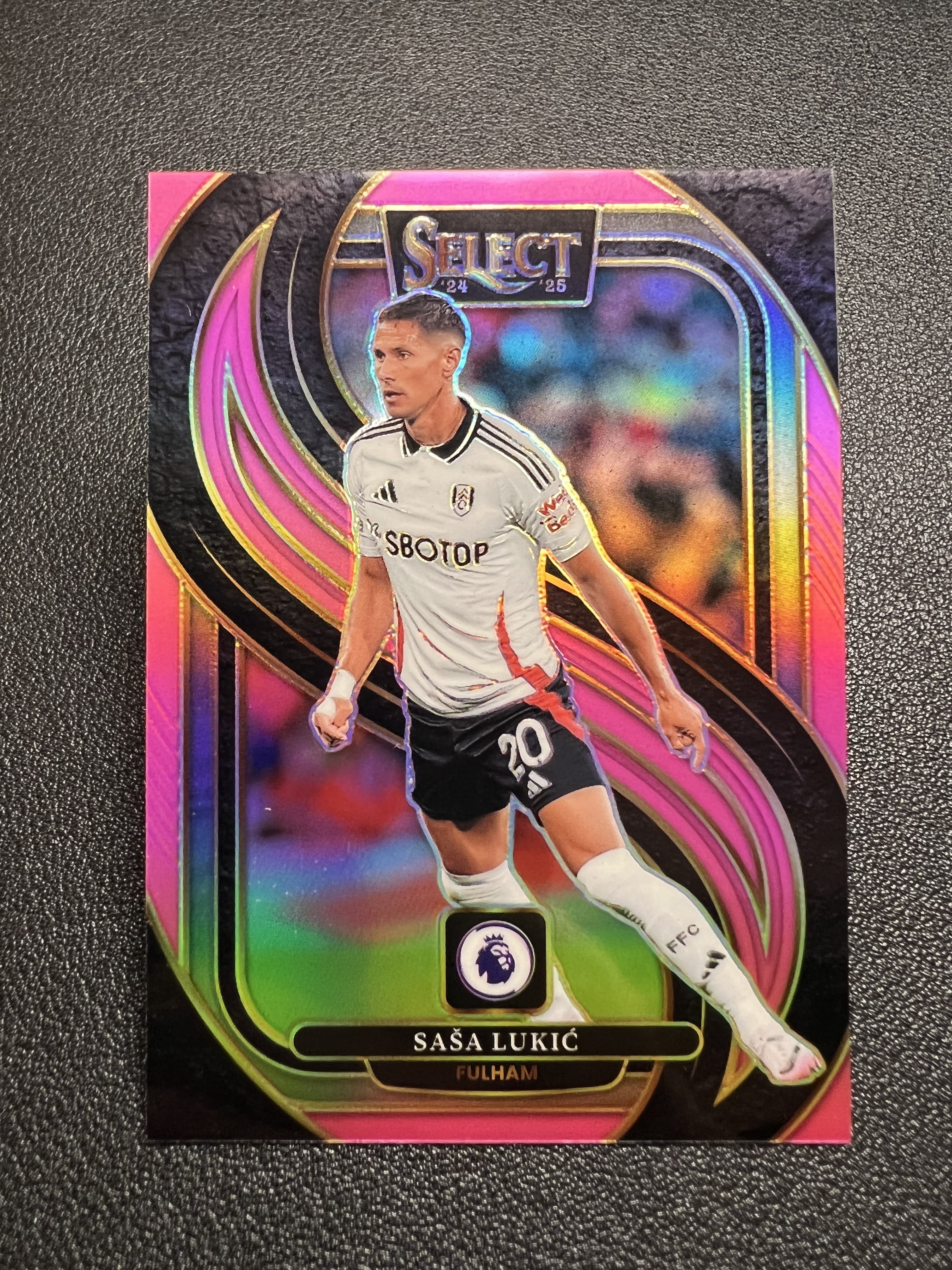 2024-25 Panini Select Sasa Lukic 【星佑代卖】SE 英超 富勒姆 萨沙 卢基奇 粉折 14/99编 微瑕如图 二级 收藏必备 alan