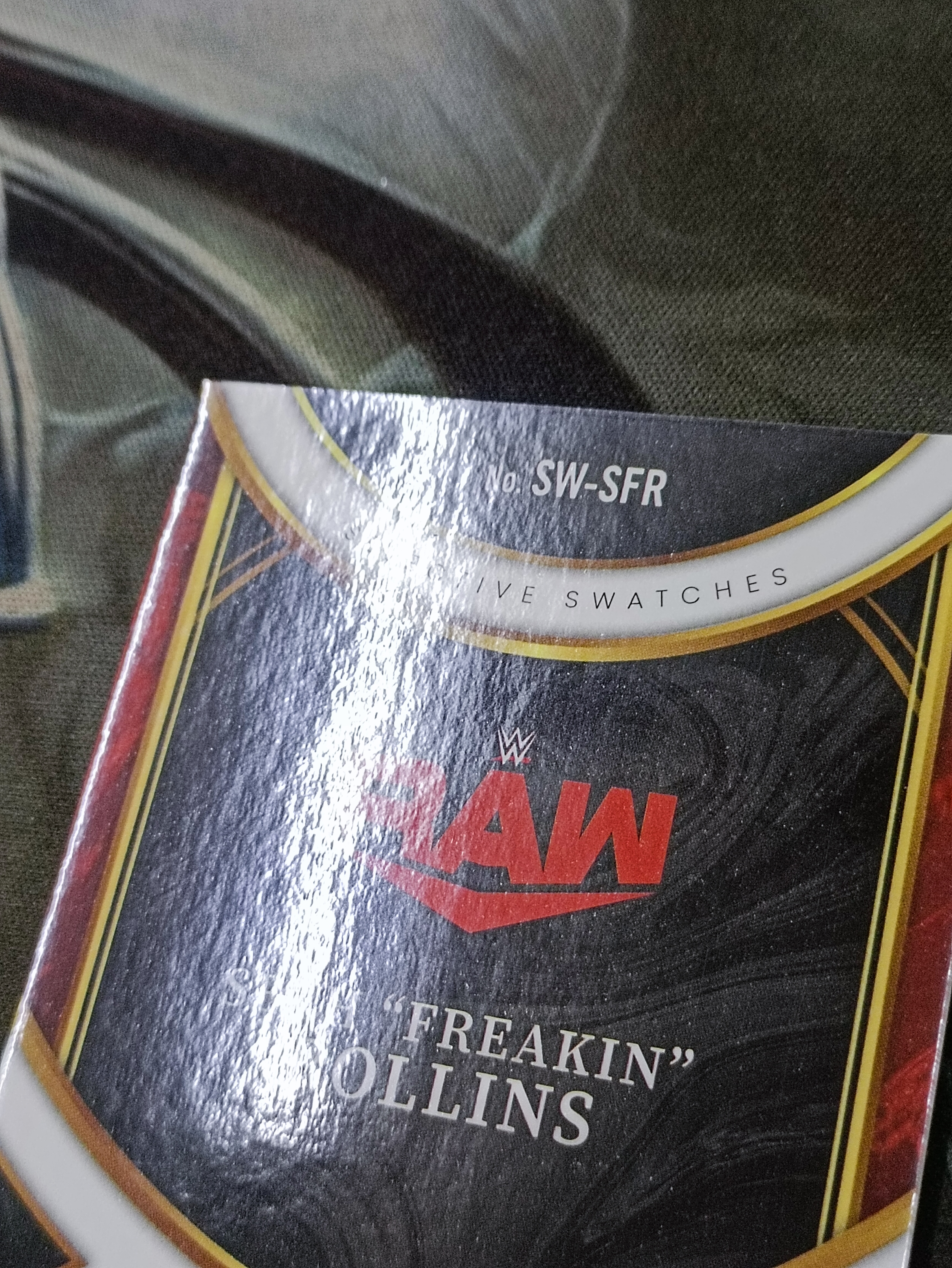 2023 Panini Select WWE Seth “Freakin” Rollins 疯子 赛斯 罗林斯 银折 物料实物 WWE 职业摔角(品见大图微瑕)《苏州卡通》J【ANDY】