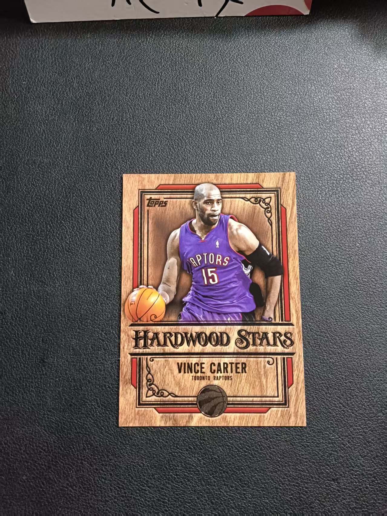 2025 Topps Flagship Vince Carter 猛龙 文斯 卡特 半神 Hardwood Stars 特卡 木纹地板 球场球星特卡 大比例 SSP 卡品如图 无明显划痕 龙龙龙
