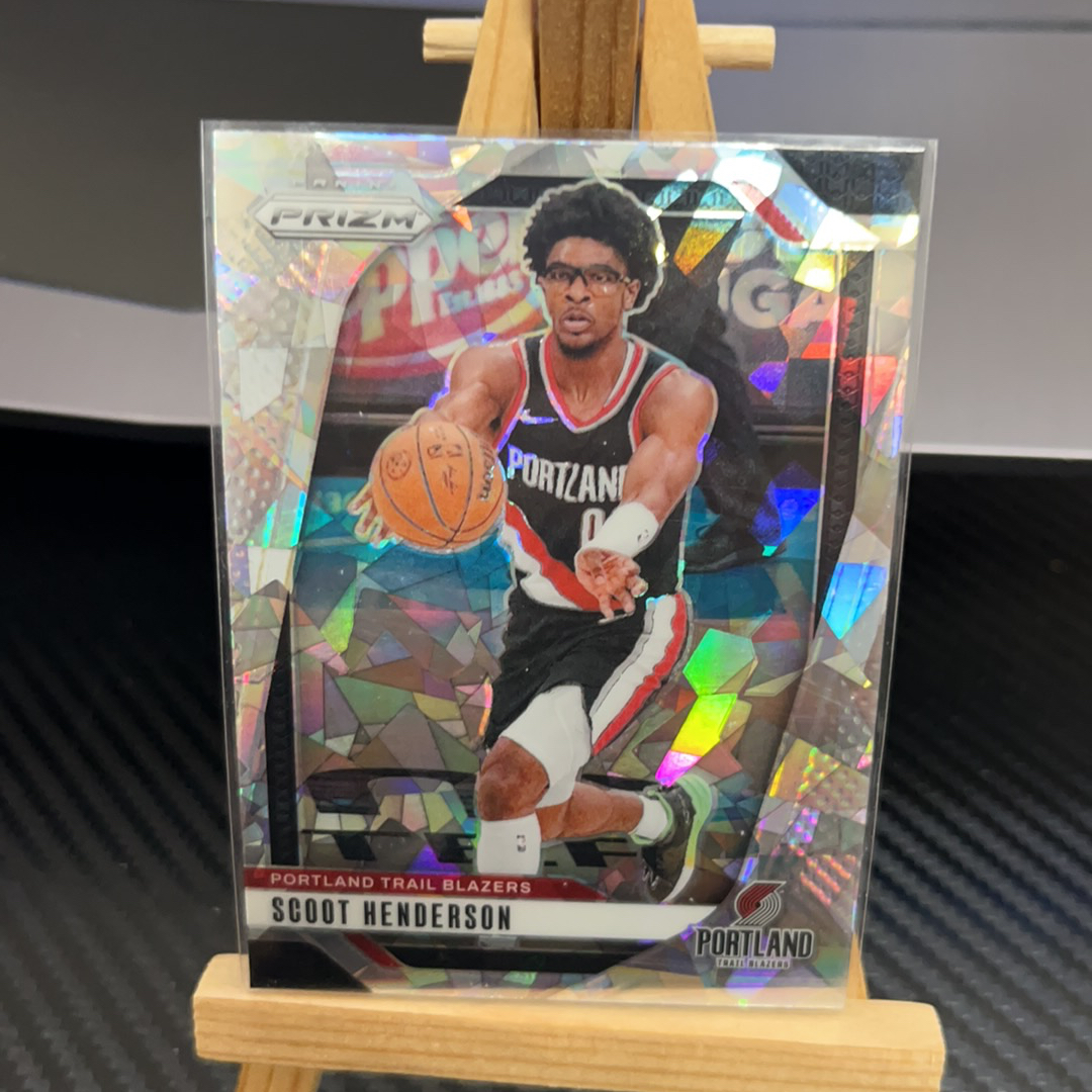 2024-25 Panini Prizm Scoot Henderson 斯库特 亨德森 开拓者 银碎冰 银折 折射 prizm系列 pz 卡品如图 凑图必备 值得收藏! 免费代卖!