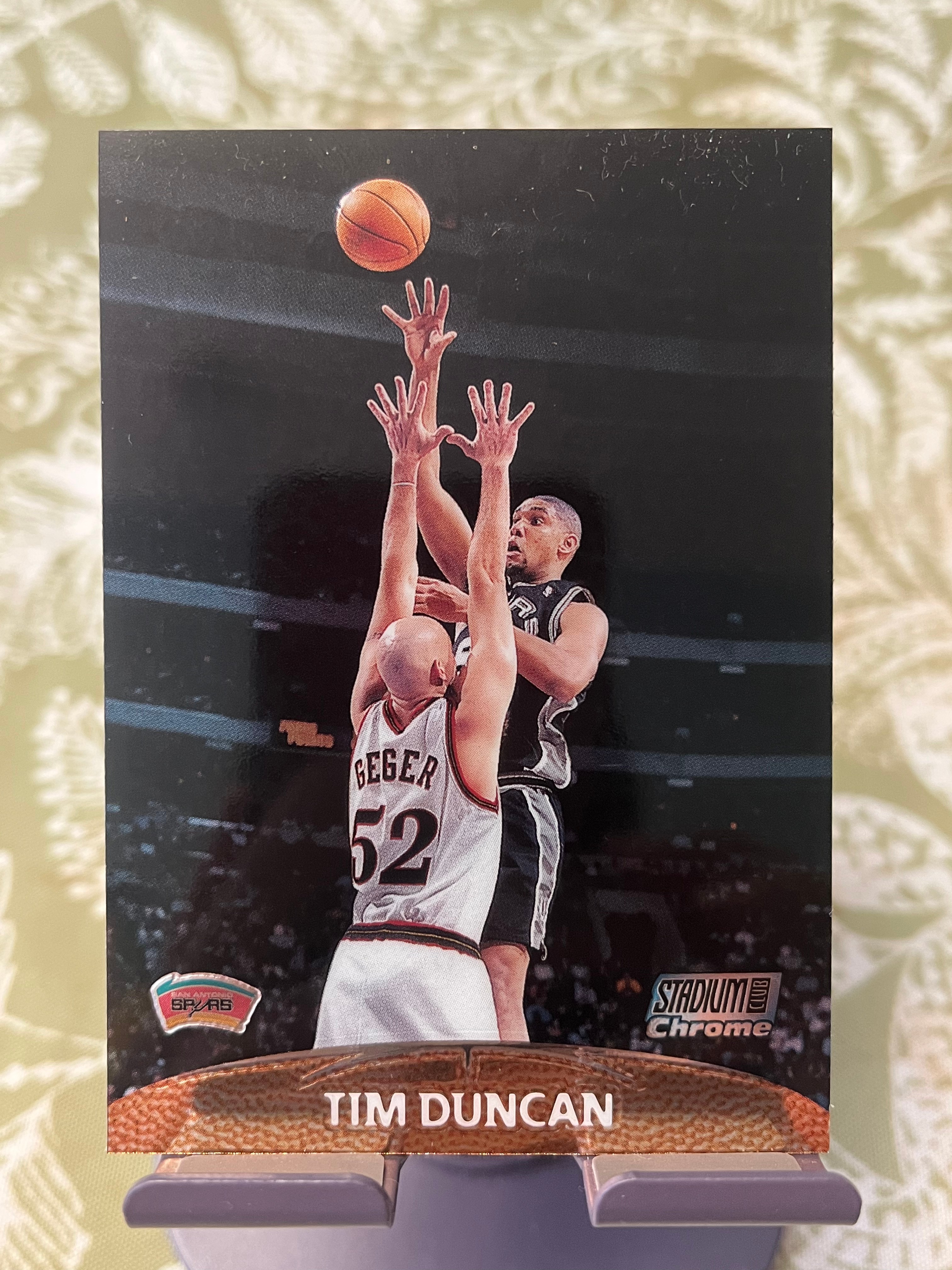 2000 Topps 老卡 老特 Tim Duncan 蒂姆 邓肯 石佛 马刺【折射 STADIUM CLUB CHROME 竞技场系列】【边角瑕疵如图 介意勿拍】#1218