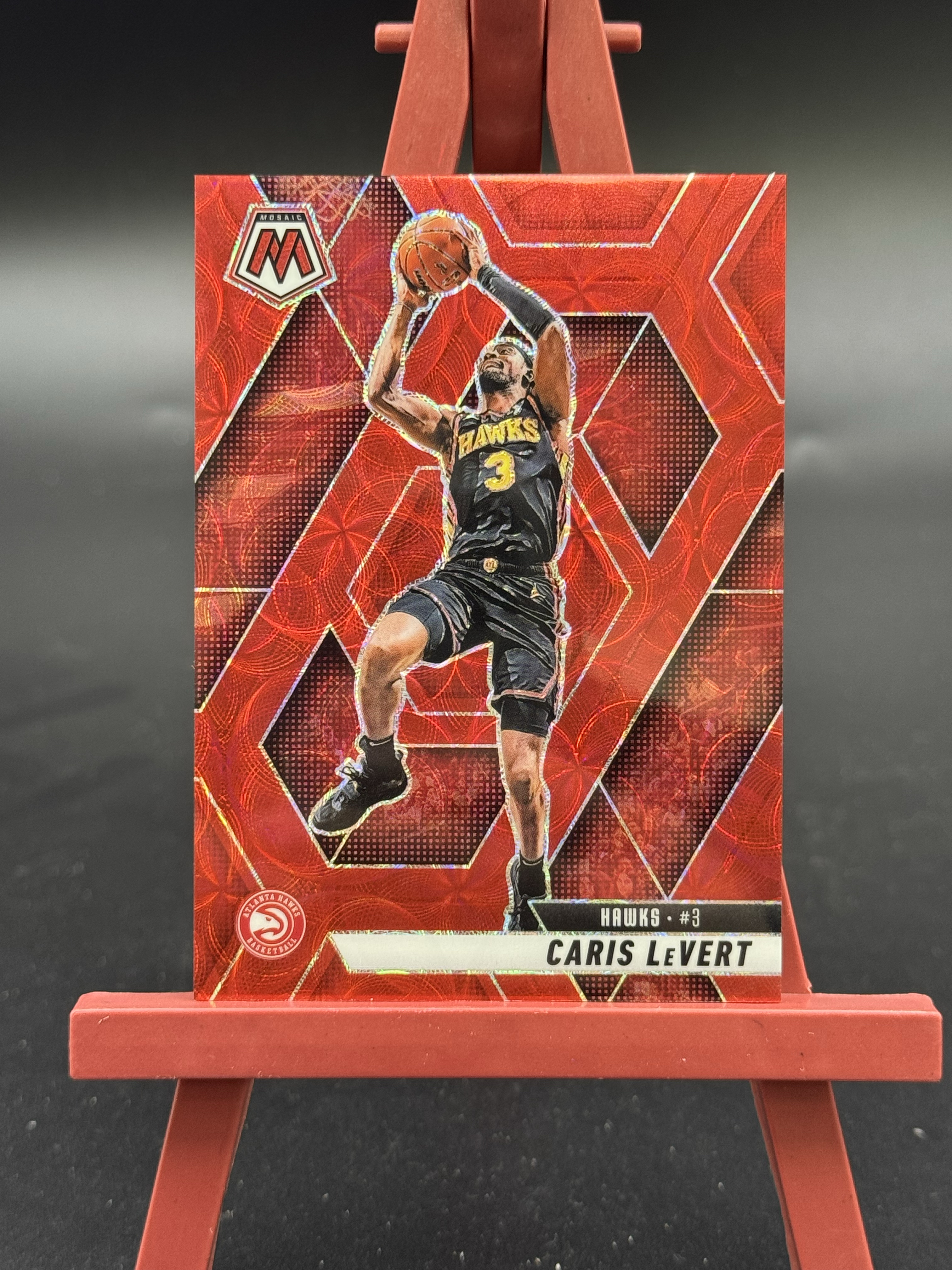 2024-25 panini Mosaic Caris LeVert 马赛克 老鹰 卡里斯 勒弗特 红圈圈折 折射 67/75编 【优质球星折射专场】Hzo4