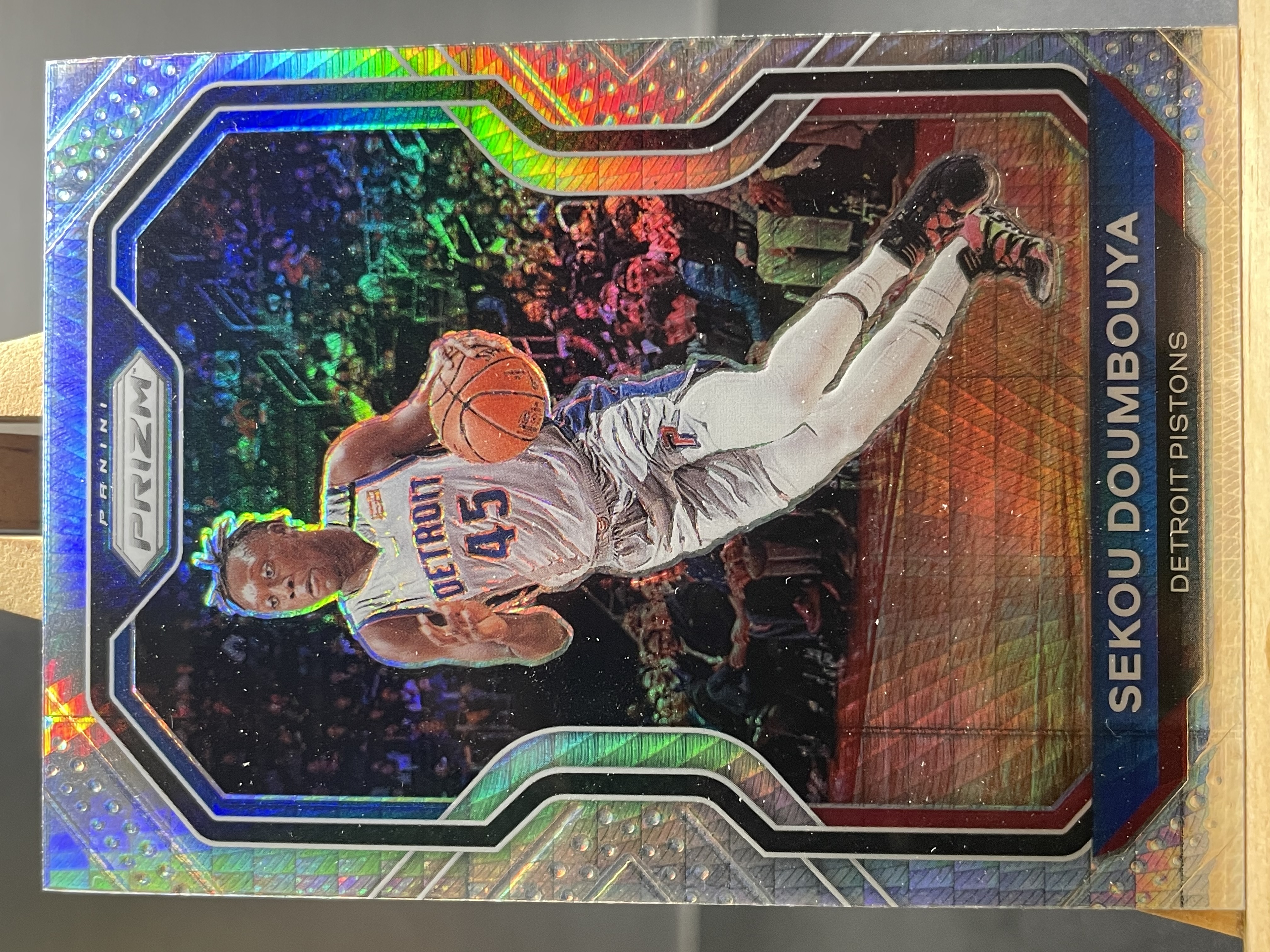 (A1) 2020-21 PANINI PRIZM Hyper折 塞古 敦布亚 活塞 实卡好看 收藏凑套必备 卡品如图 ！！！