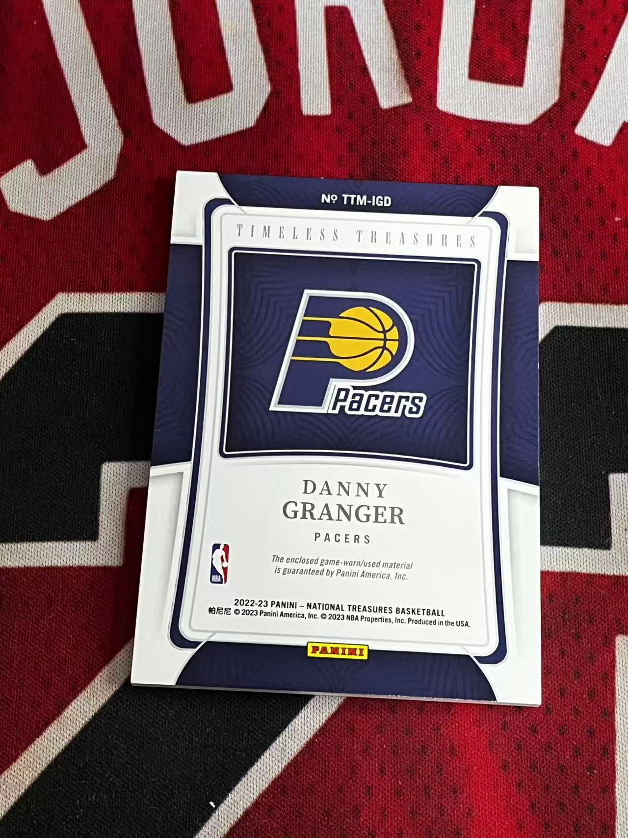 【接寄拍】2022-23 PANINI NATIONAL 国宝高端系列 步行者名宿 乔治老大哥 丹尼格兰杰 99编 GU 亲穿落场球衣物料切割 衣料实物卡 专收凑套必备【烂臭嘴拍卖】