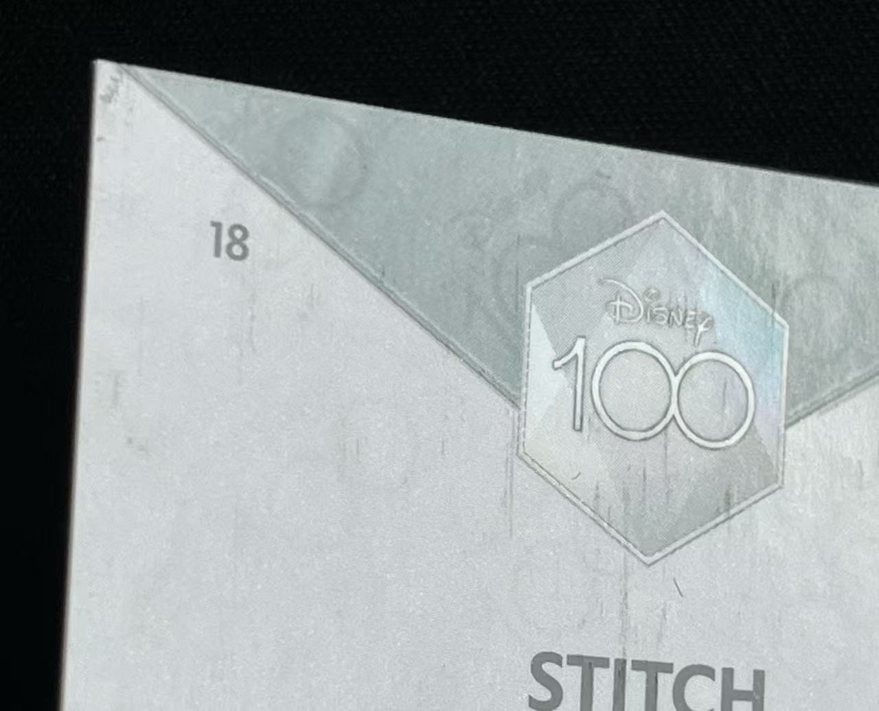 【长安代卖 截标预付80%】2023 Topps Chrome Disney 迪士尼 100周年 元年 TC 迪士尼 Stitch 史迪仔 史迪奇 星际宝贝 正银折 折射 实卡好看 收藏必备 微瑕看大图 第一张【爆金米奇】(F)(J)