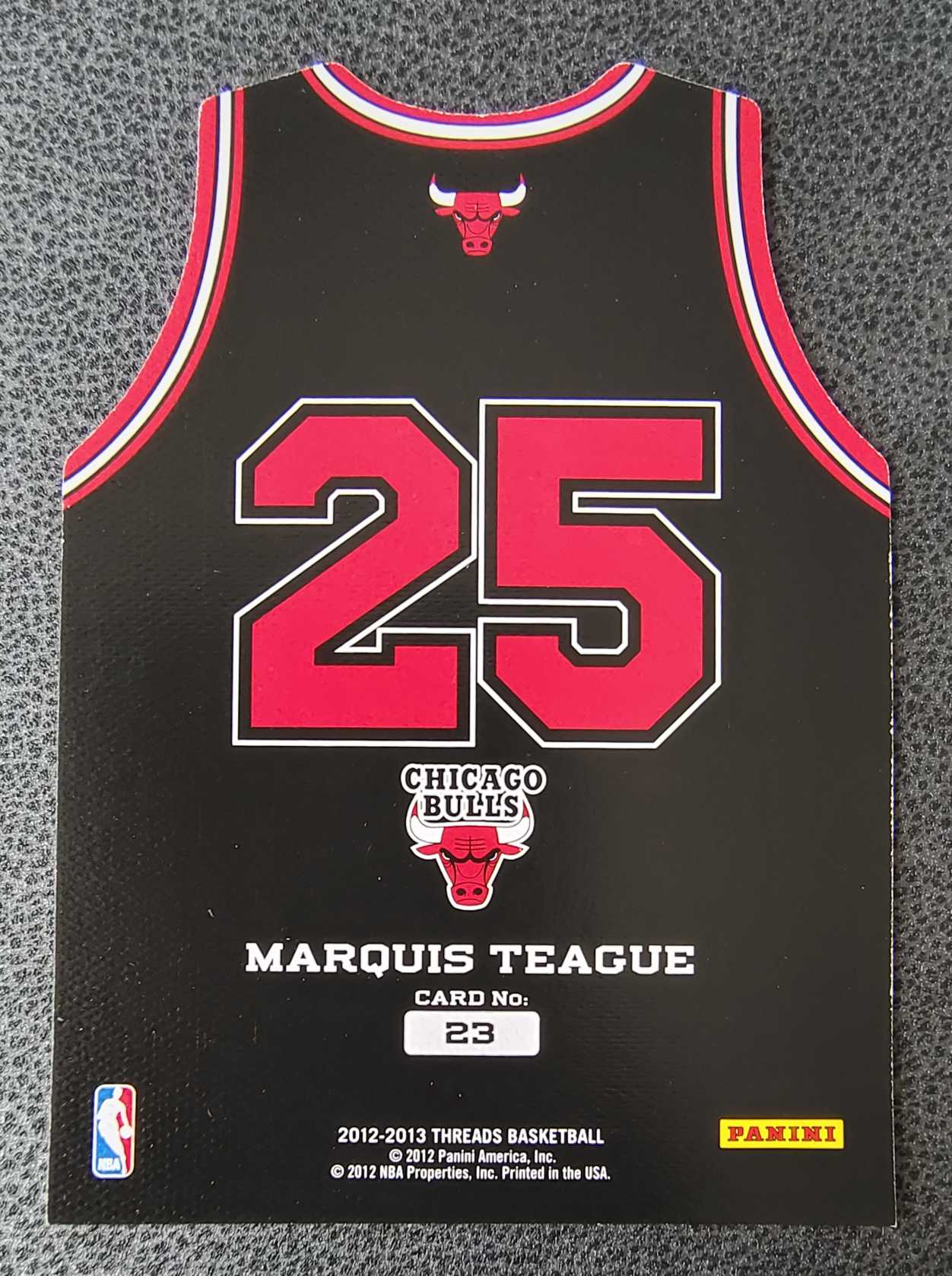 2012-13 Panini Threads Marquis Teague 芝加哥 公牛队 马奎斯 蒂格 杰夫·蒂格弟弟 Jeff Teague 小背心 球衣异形切割 边有白 卡品如图