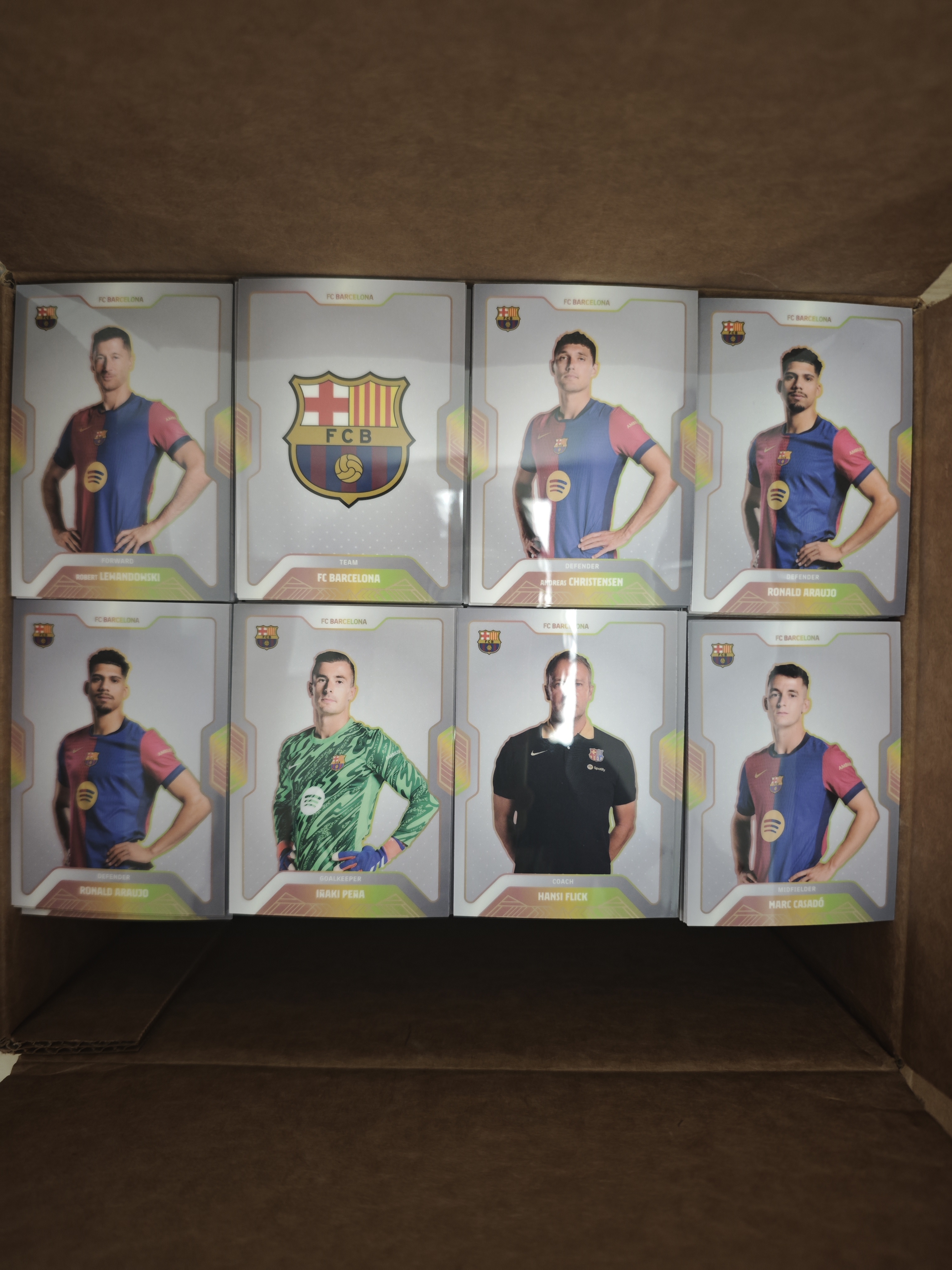 2025 Eleven Card 巴塞罗那队盒 BASE 莱万 拉菲尼亚 弗里克 德容等 2080张左右 不包人物不包卡品 巴萨 顺丰到付介意勿拍 #2