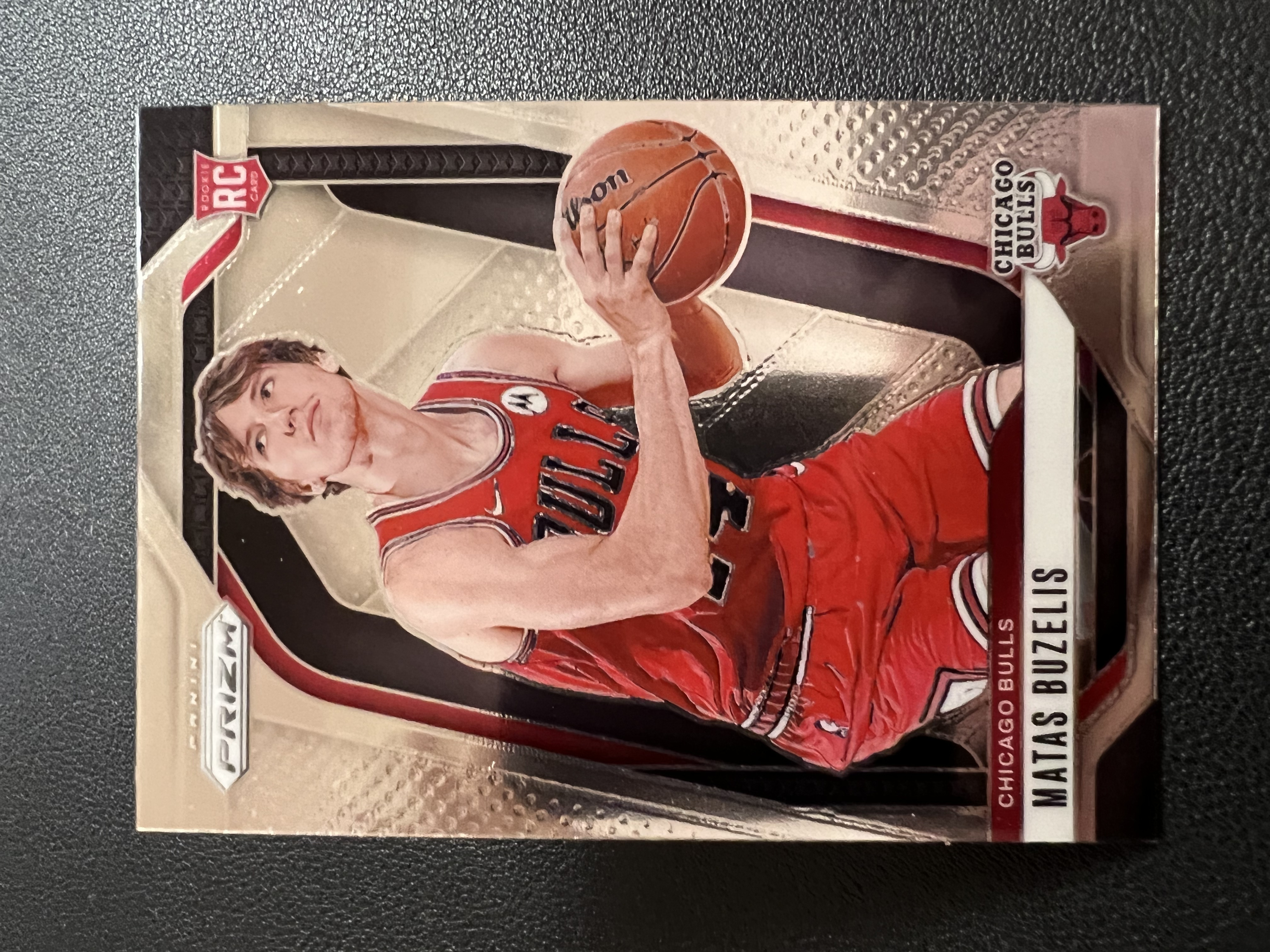 2024-25 Panini Prizm Matas Buzelis RC 【星佑代卖】PZ 公牛 新秀 马塔斯 布泽利斯 正base 收藏必备 航