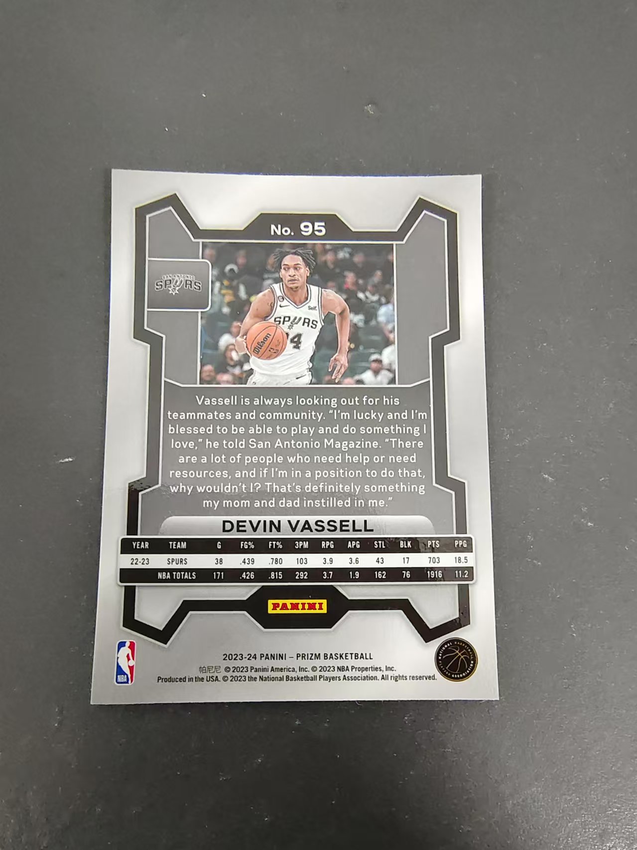 【可合并,不累计】2023-24 Panini Prizm Devin Vassell 德文 瓦塞尔 PZ 划痕 边角微瑕 #95