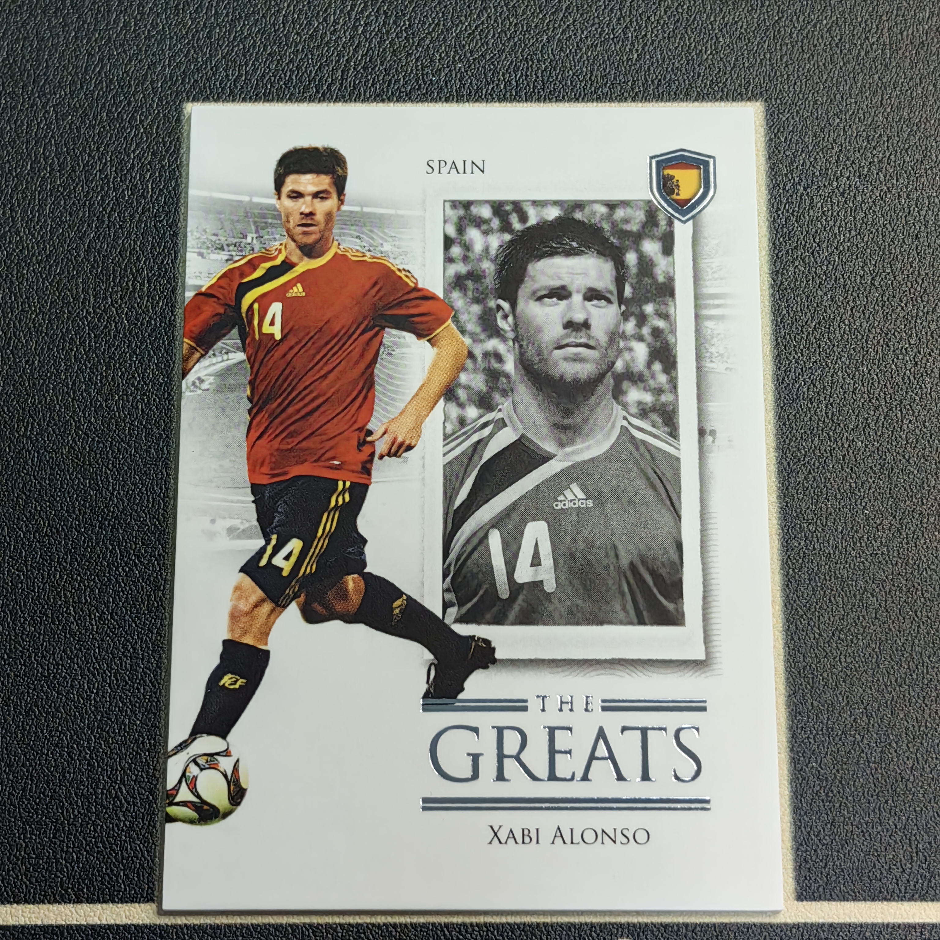 【橘宝拍卖可开票】 哈维 阿隆索 /69编 2024-25 futera 福特拉 UNIQUE折 XABI ALONSO 西班牙 皇马 拜仁 -三角