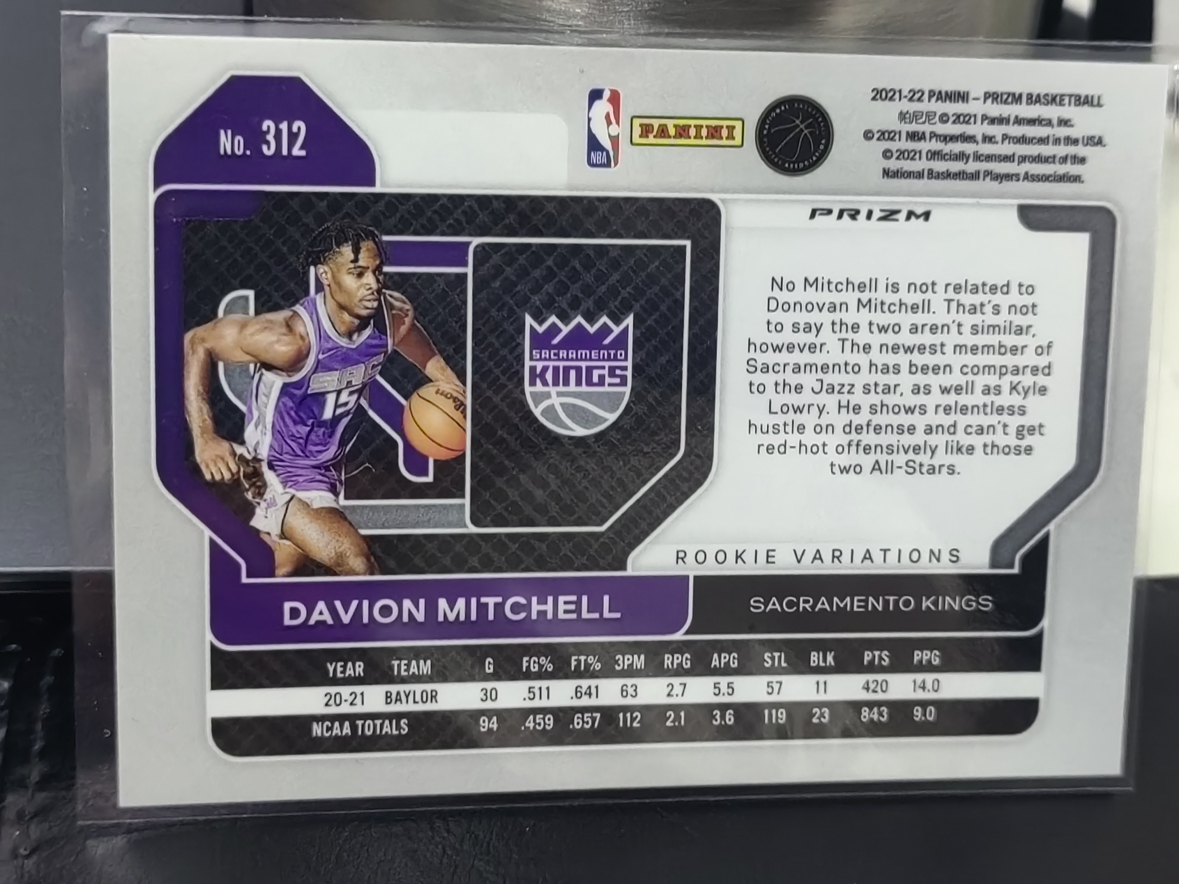 2021-22 Panini Prizm Davion Mitchell RC PZ 新秀 泡泡折 横卡 横版 戴维翁米切尔 国王 篮 白边白角 不保卡品 卡品如图