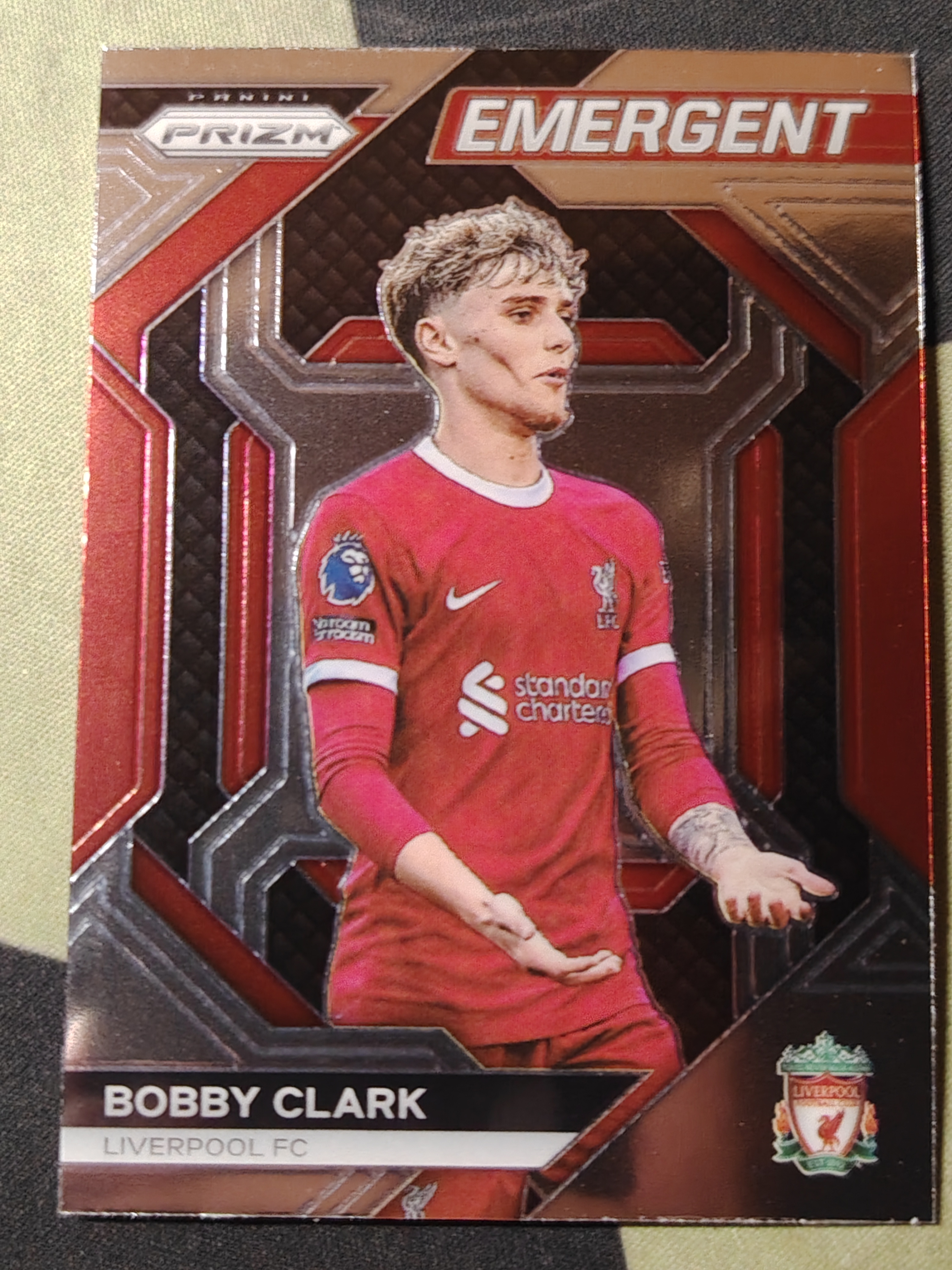 2023-24 Panini Prizm Bobby Clark 帕尼尼 英超 PRIZM 利物浦 克拉克 EMERGENT 特卡 免费寄拍 卡品如图 实卡精美 收藏必备