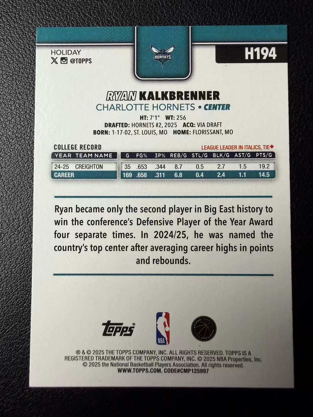 2025 Topps Holiday Ryan Kalkbrenner RC Topps 假日系列 黄蜂 瑞安 卡尔克布伦纳 新秀 蓝平行 碎闪折 圣诞元素 卡品如图(郭)