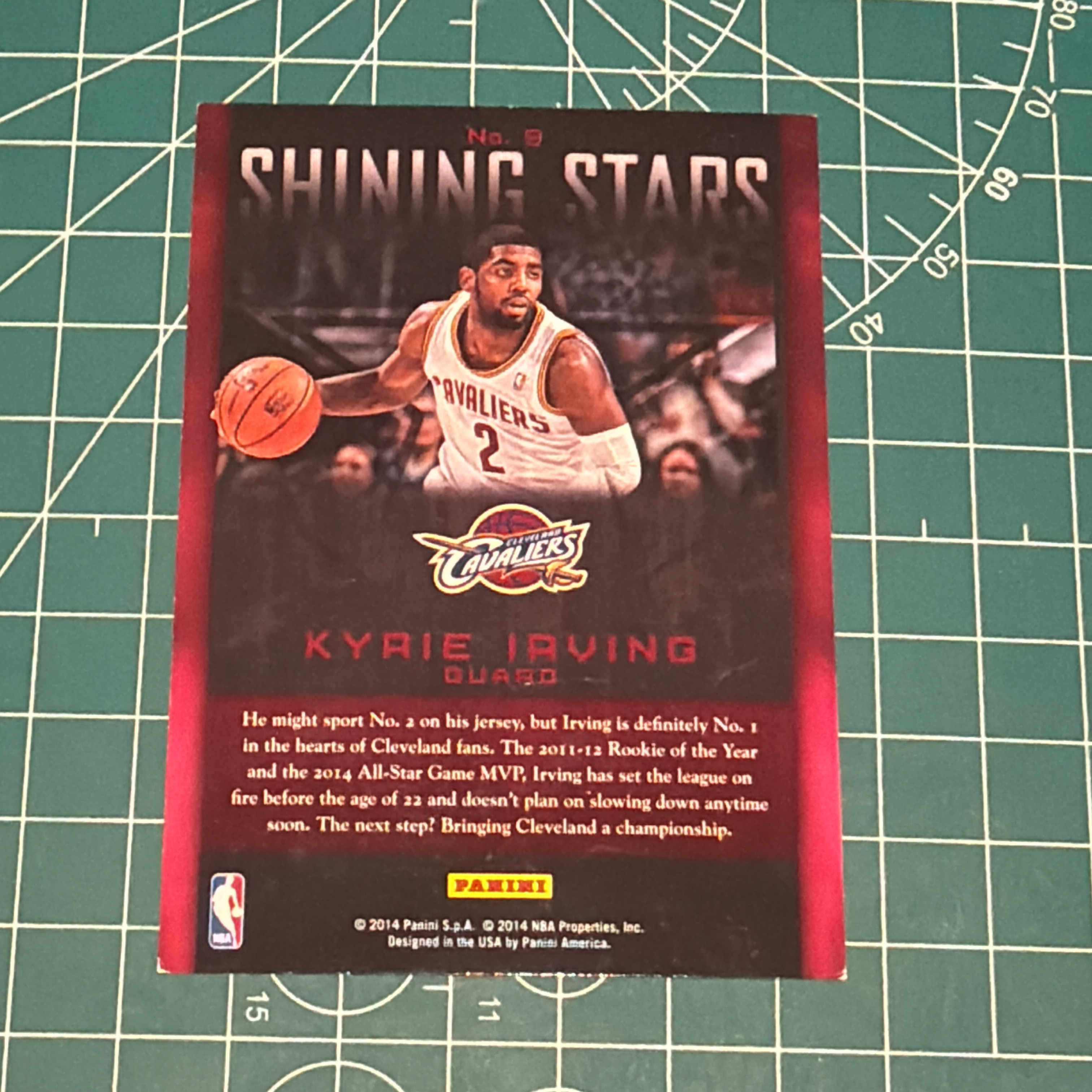2014-15 Panini Americana Kyrie Irving S.p.a. 凯里欧文 闪卡 聚光灯特卡 KI2 shining stars 骑士队 十年老卡 绝版卡 稀有大比例 背瑕如图