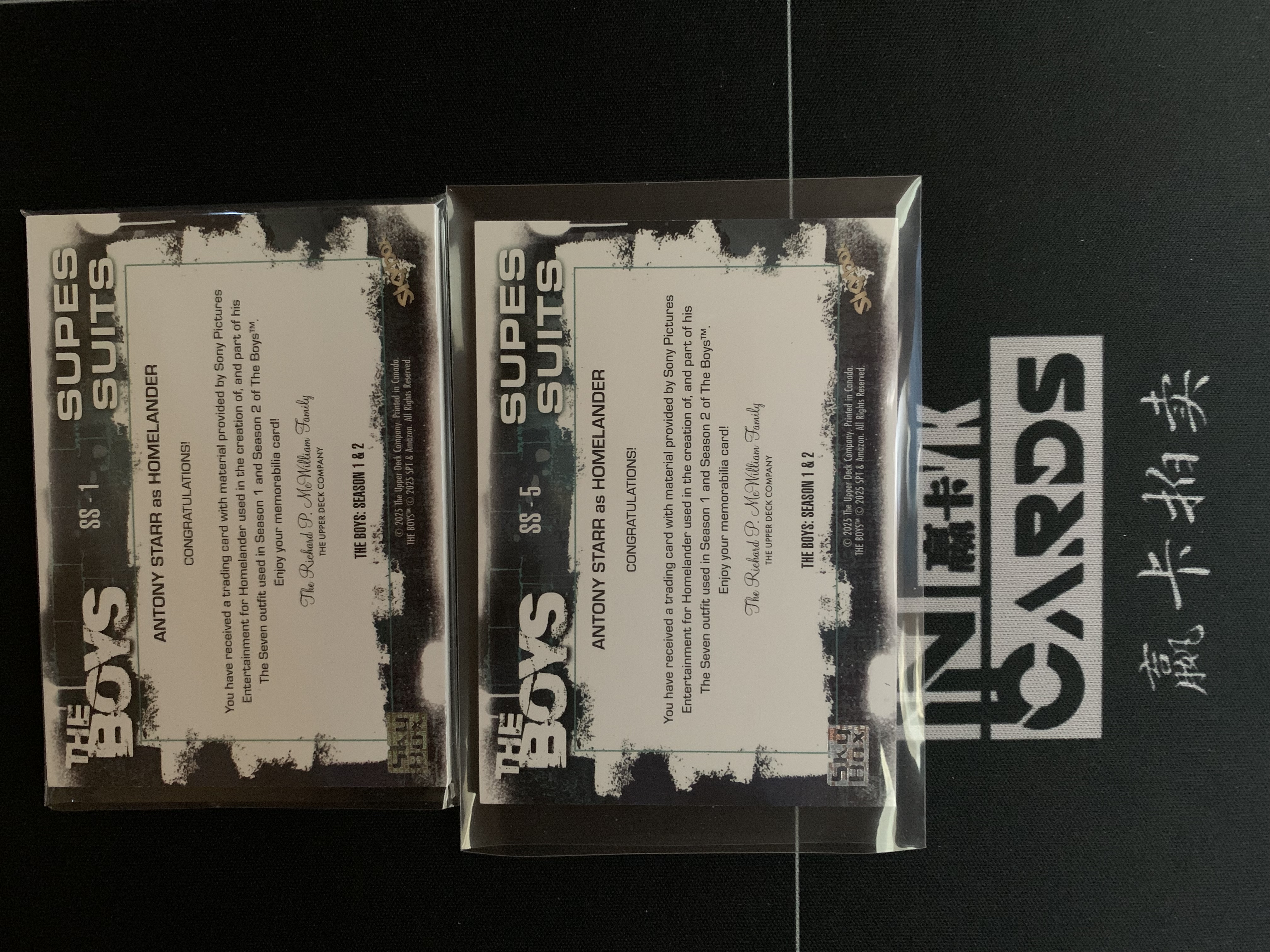 2025 Upper Deck SkyBox The Boys UD黑袍纠察队 Supes Suits 服装道具物料切割 银折 祖国人 2张打包 卡品如图 信徒