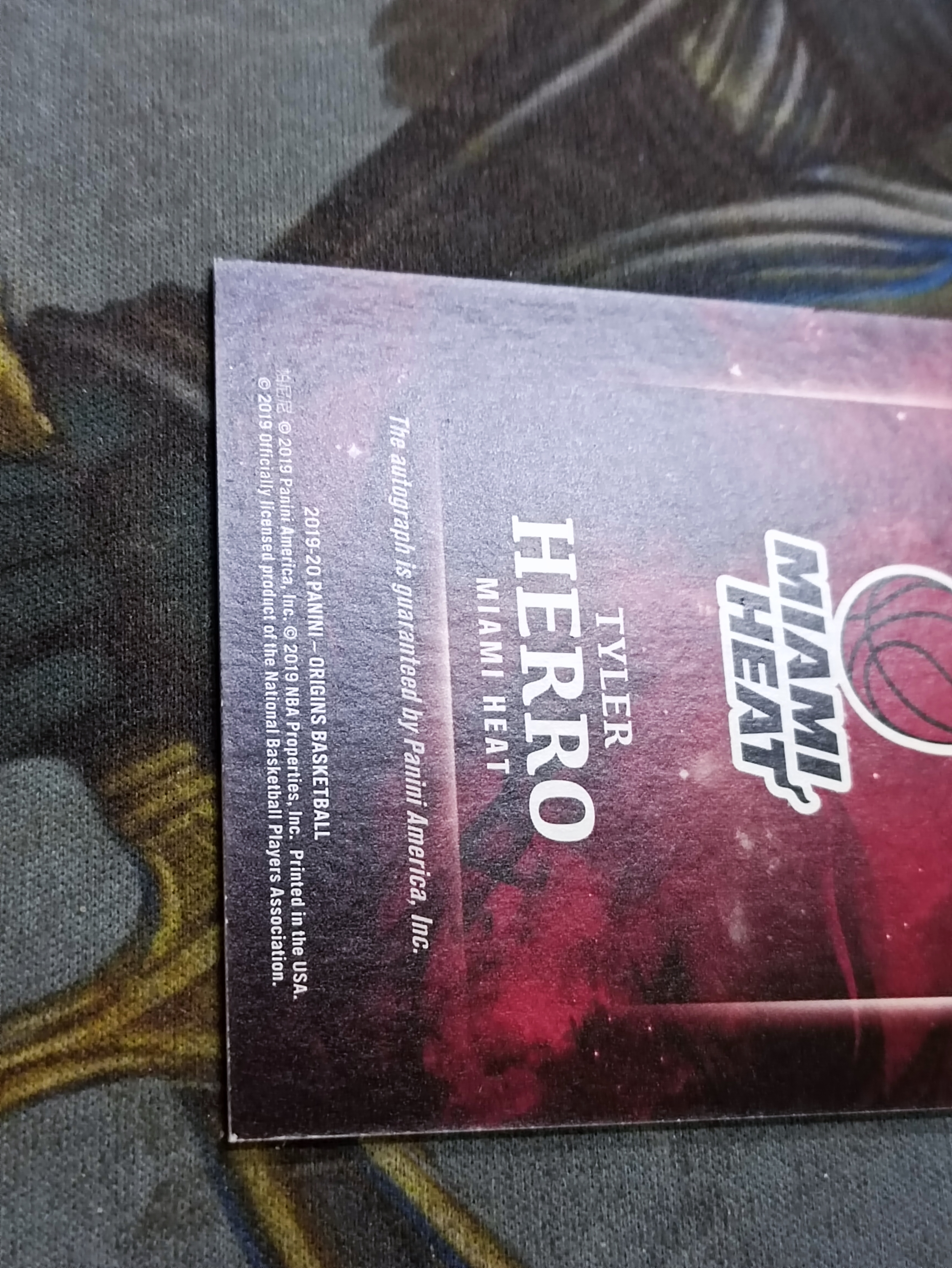 2019-20 Panini Origins Tyler Herro RC 泰勒希罗 新秀签 起源 亲笔签名签字 卡签 AUTO 热火(品墨见大图小瑕)《苏州卡通》J【MJ】