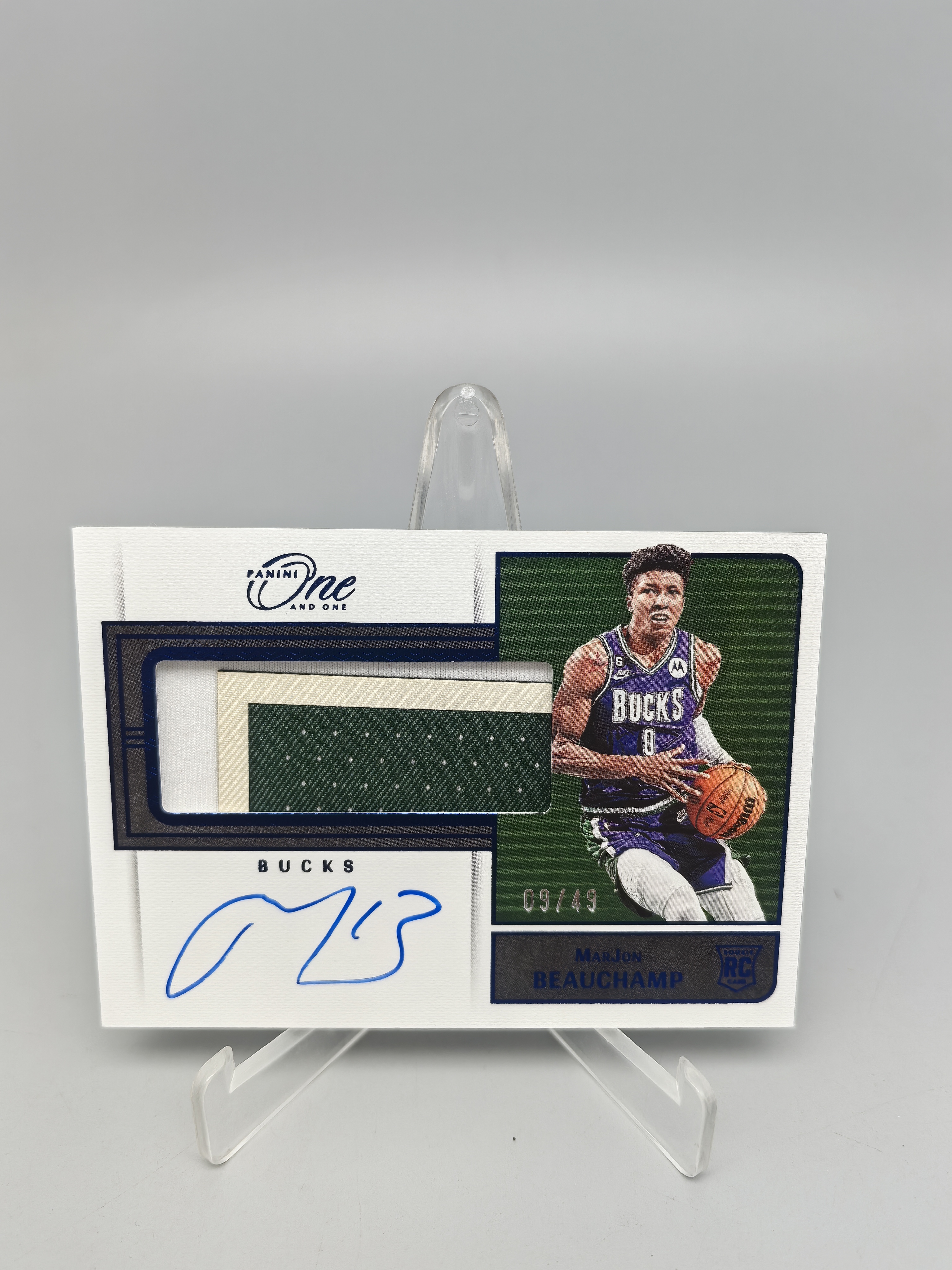 【坚果卡牌代拍】2022-23 Panini One And One Marjon Beauchamp 马乔恩 比彻姆 雄鹿 新秀 49编 签字 卡签 物料 RPA 蓝平行 阿顺1027
