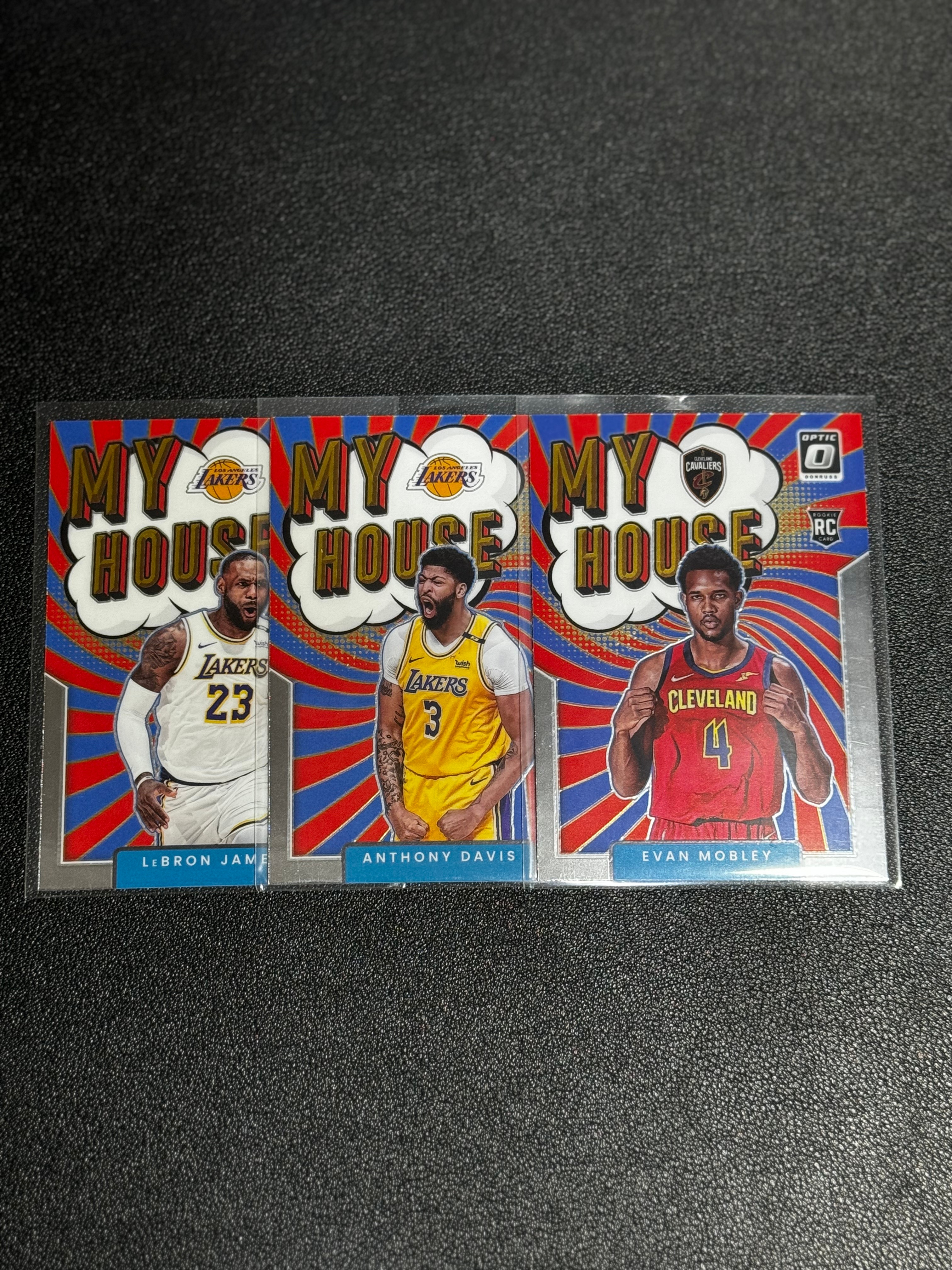 2021-22 Panini Donruss 杜蕾斯 OP Base 特卡 新秀 RC 埃文・莫布利 Evan Mobley 勒布朗・詹姆斯 LeBron James 安东尼戴维斯 潜力无限 LWOY