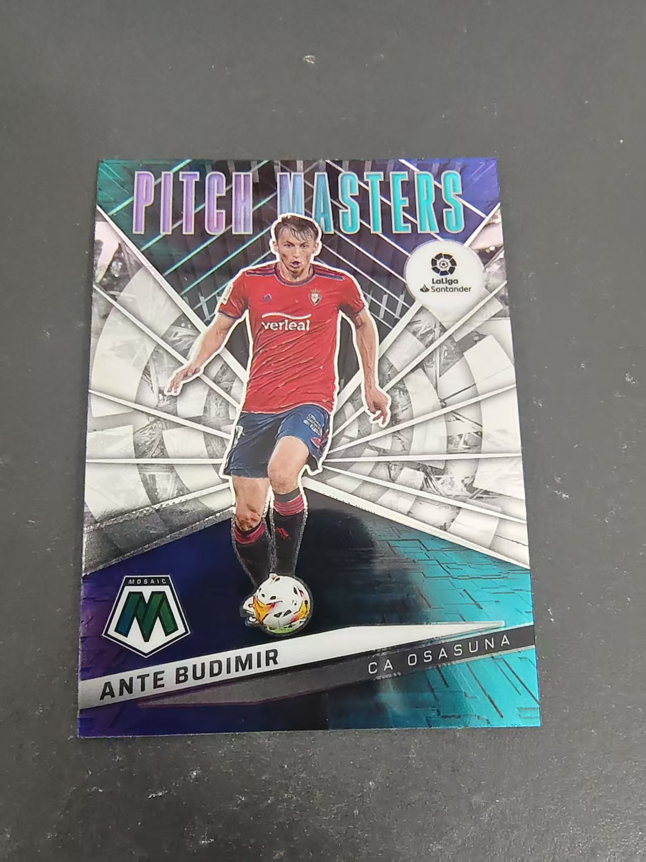 【可合并,不累计】2021-22 Panini Mosaic Ante Budimir 西甲 奥萨苏纳 布迪米尔 马赛克 特卡 划痕 边角瑕疵 #3