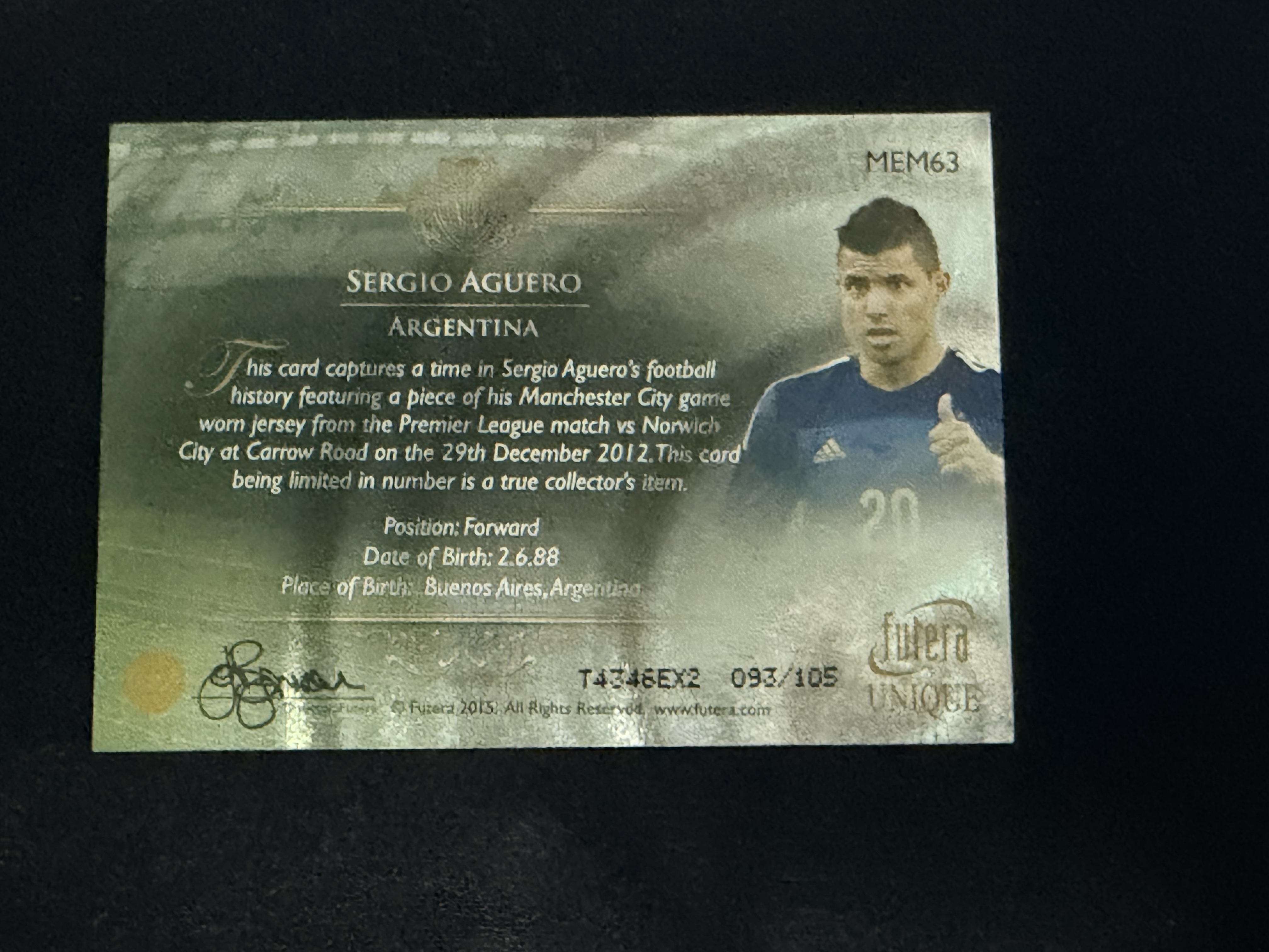 2013 Futera Unique Sergio Aguero Memorable 铂金 系列 稀有 “阿坤”阿奎罗 收藏物料卡