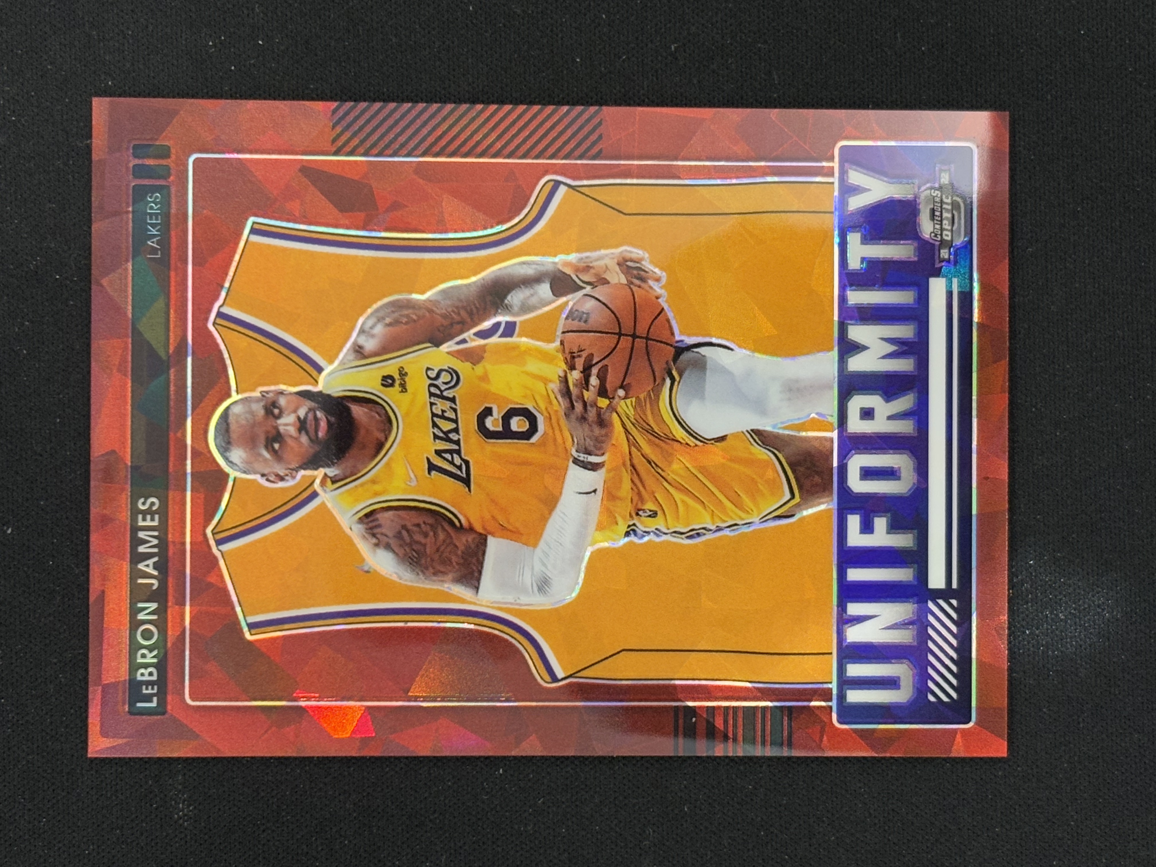 2021-22 Panini Contenders LeBron James 球票OP 勒布朗 詹姆斯 Uniformity 小背心特卡 红碎冰折 - Sasha