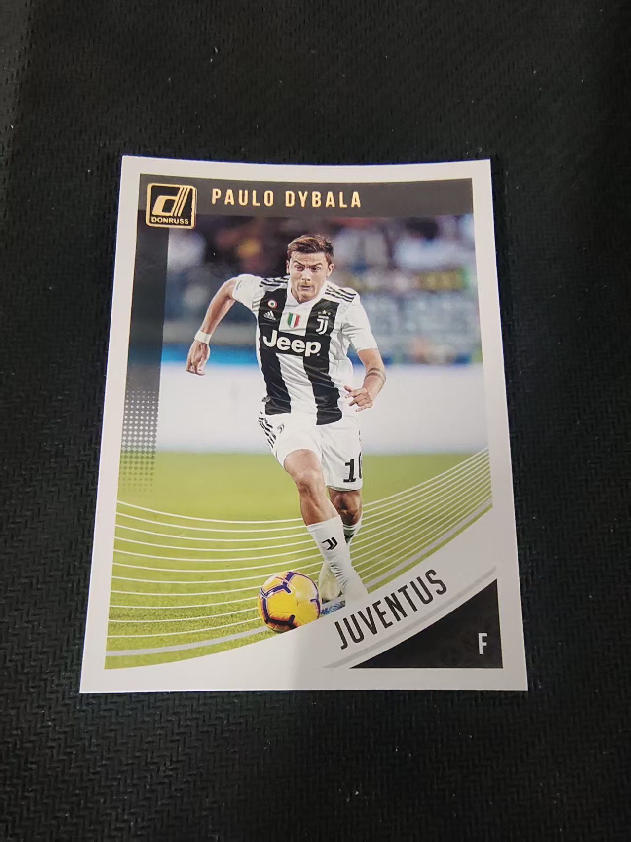 【可合并,不累计】2018-19 Panini Donruss Paulo Dybala 保罗 迪巴拉 尤文图斯 罗马 阿根廷 杜蕾斯 划痕 边角瑕疵 #11