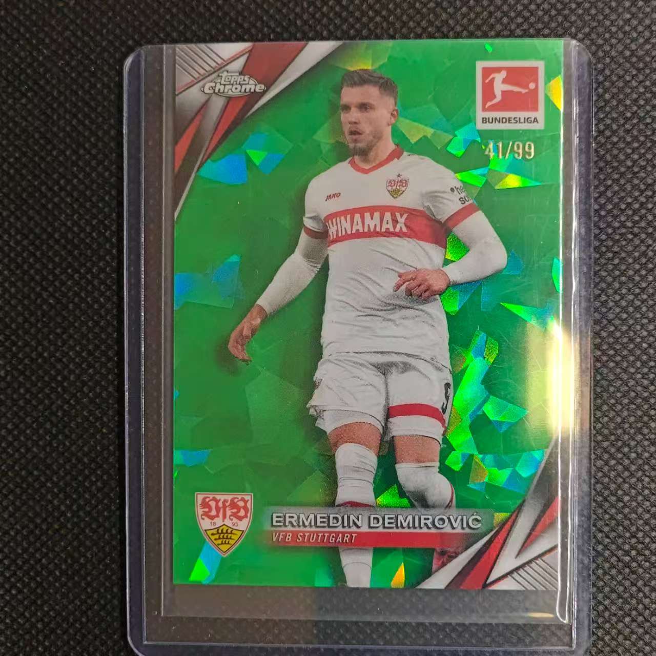 2025 Topps Chrome Ermedin Demirovic 团长#德甲蓝宝石系列 斯图加特 波黑 德米罗维奇 41/99编 绿碎冰折 凑套必备 不保卡品细节如图