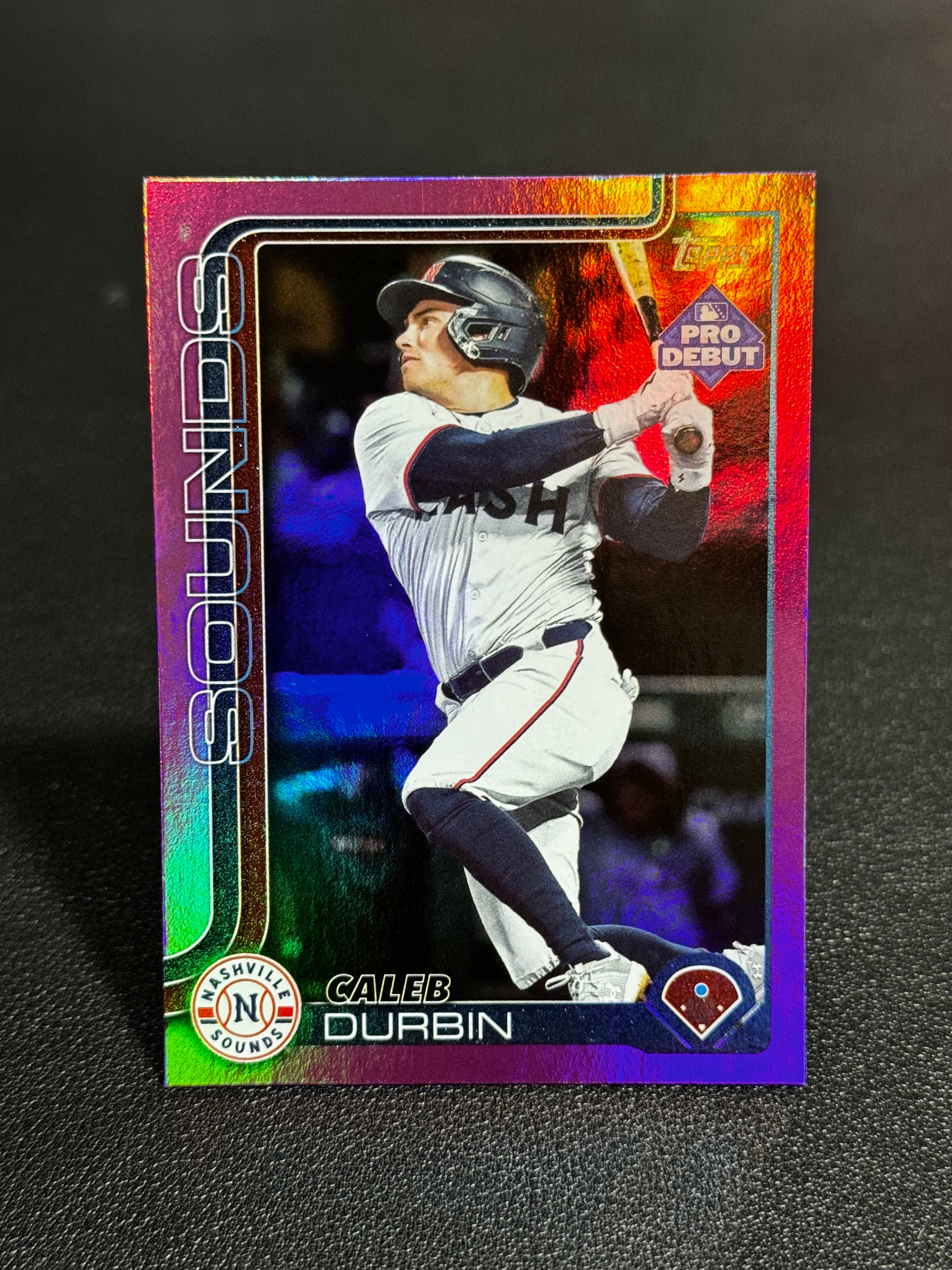 2025 Topps MLB 棒球大联盟 Caleb Durbin 粉折 199编 纳什维尔之声队 凯勒布 杜尔宾 德鲁宾 潜力无限 LWDG