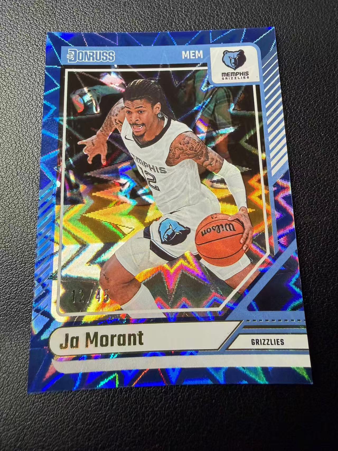 2024-25 Panini Donruss Ja Morant 杜蕾斯 灰熊 贾 莫兰特 蓝爆炸折 12/45编 低编 同背 折射 卡品如图(胡)