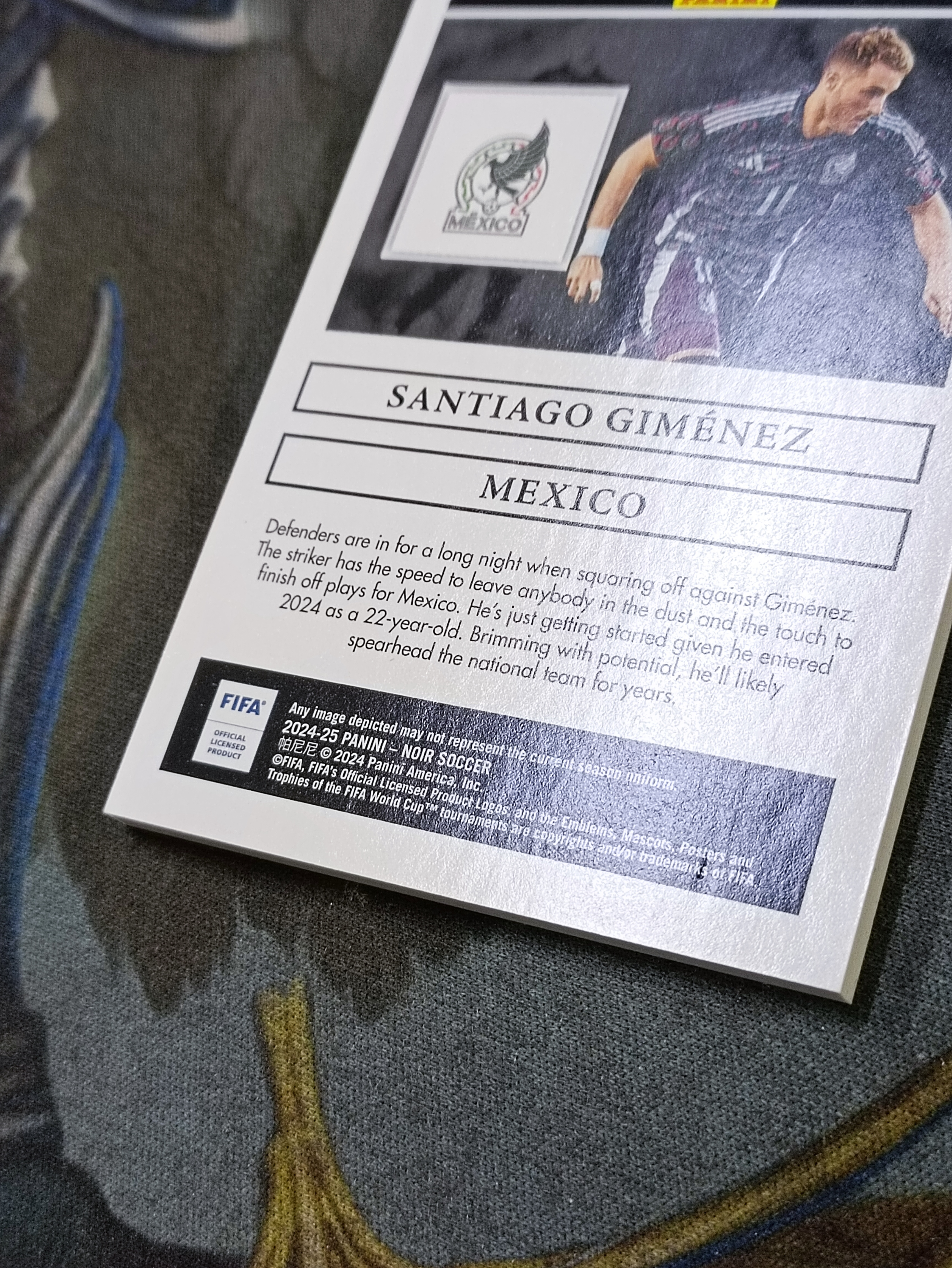 2024-25 Panini Noir Santiago Gimenez 圣地亚哥 希门尼斯 限量26/49编 Base 银平行 墨西哥 AC米兰 足球(品见大图小瑕)《苏州卡通》J【89】