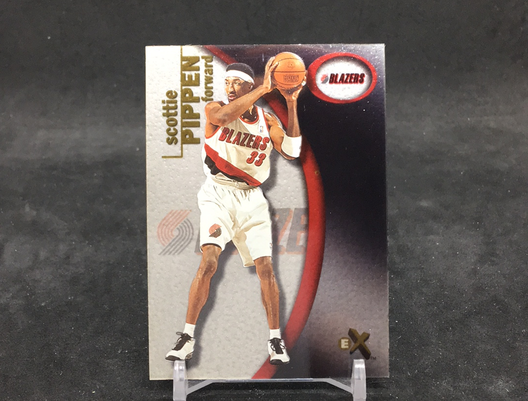 【DC拍卖】12.07 FLEER E-X 高端系列 经典正反编原型卡 实卡美如画 名人堂名宿 开拓者队悍将 蝙蝠侠 斯科蒂 皮蓬