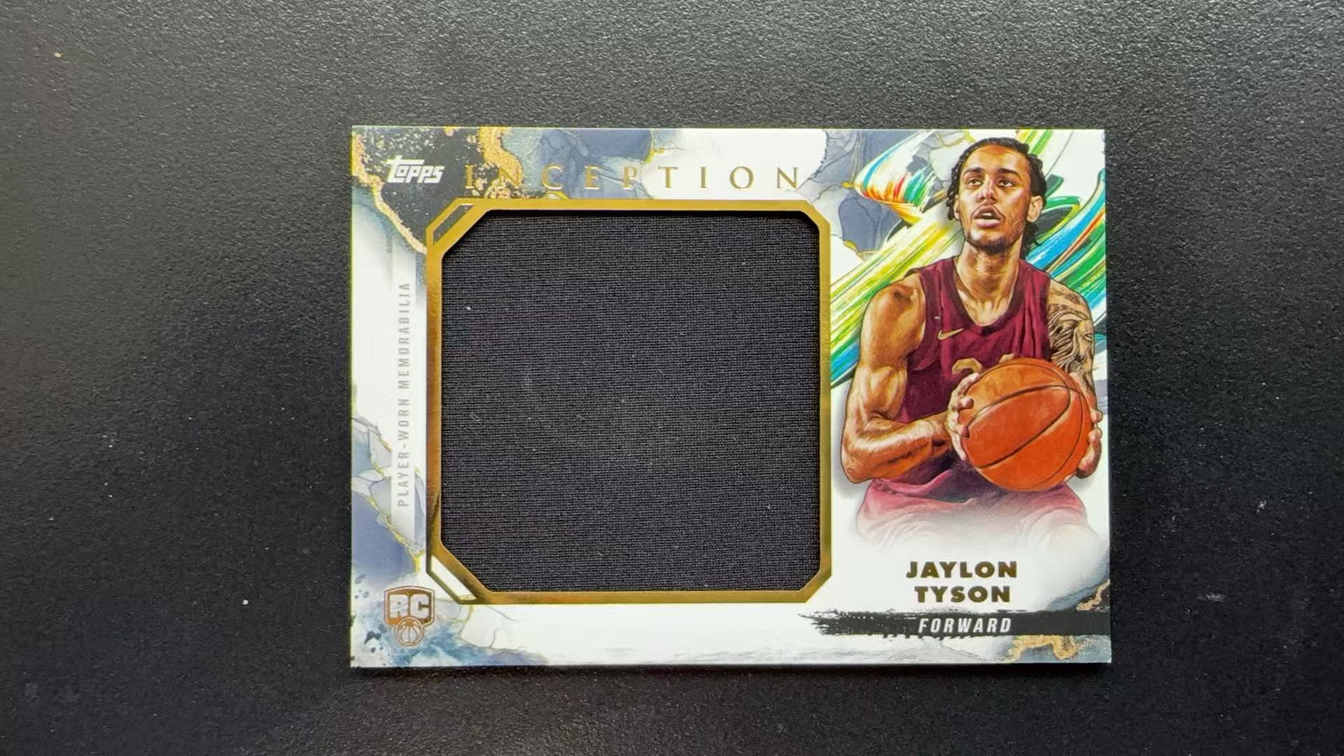 【Pw代卖】2024-25Topps Inception盗梦 Jaylon Tyson 杰隆 泰森 骑士 新秀 RC 横版 大窗亲穿物料 卡品如图 收藏必备 萝卜哥