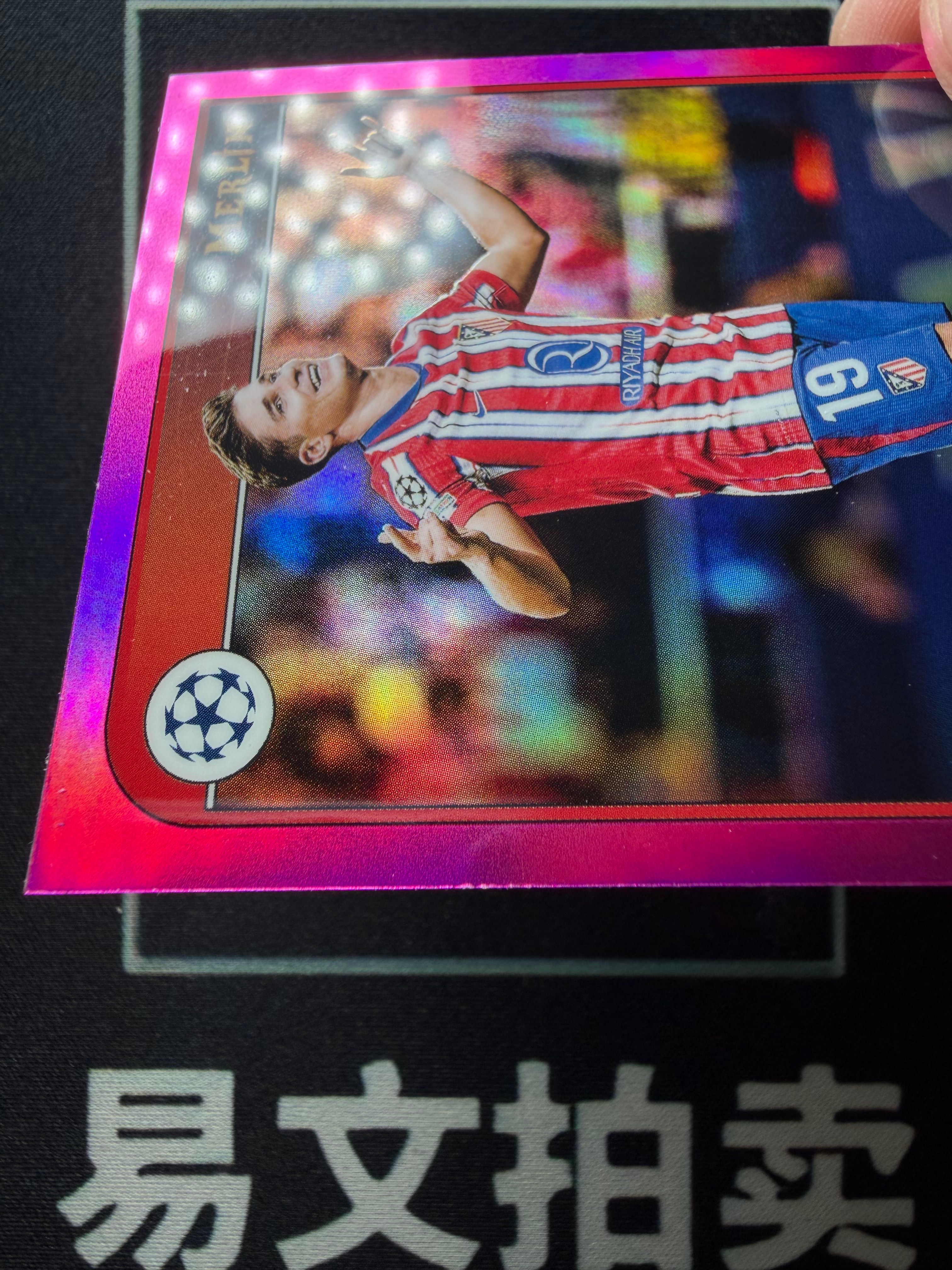 【易文拍卖 超级回款】2024-25 Topps Merlin 梅林欧冠 JULIAN ALVAREZ 曼城 阿尔瓦雷斯 小蜘蛛 阿根廷 马竞 179/199编 粉折 卡品如图#不二安