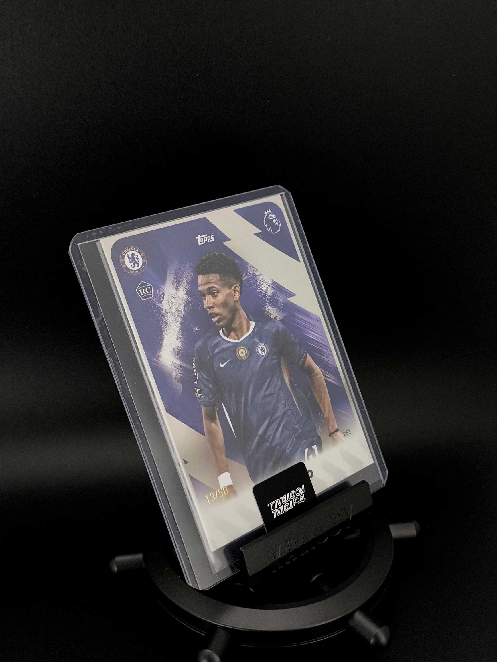 2025-26 Topps Total Football Estêvão RC 埃斯特旺 切尔西超新星 埃斯特旺 切尔西 蓝军 巴西 13/50编 TTF 原卡夹